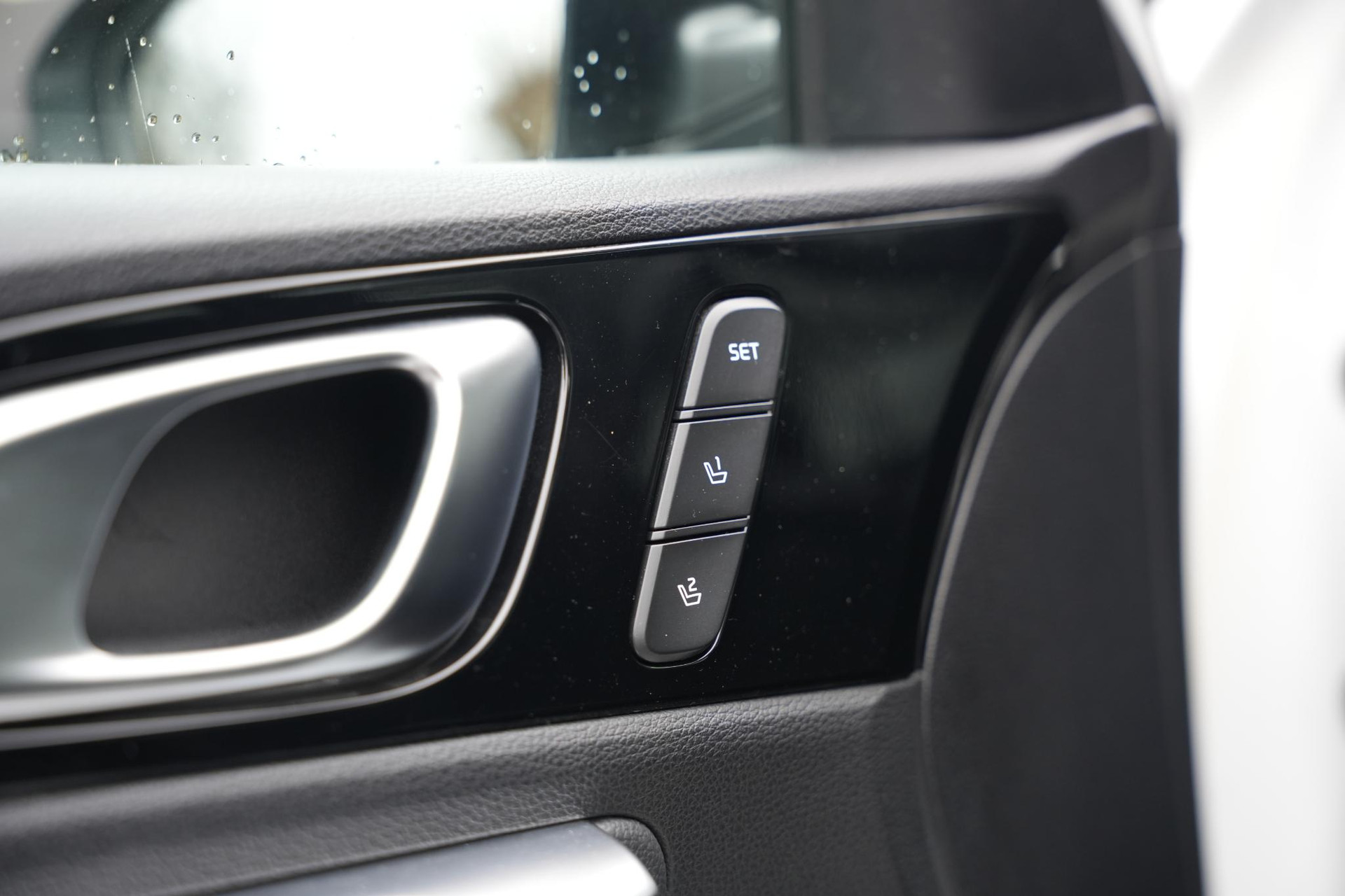 Kia ProCeed 1.6 T-GDi GT 2019 Deluxe White Pearl (HW2) 19