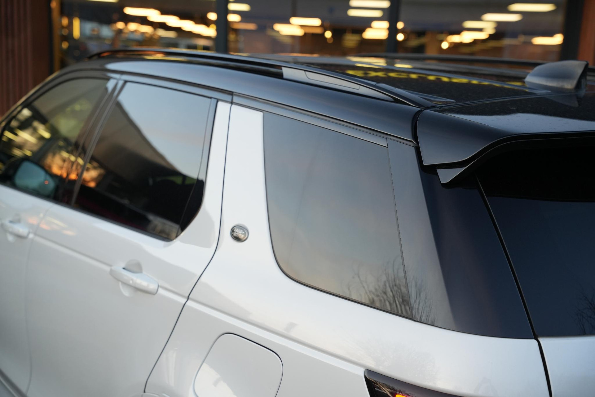 Land Rover Discovery Sport 1.5 P300e PHEV Dynamic SE 2023  14