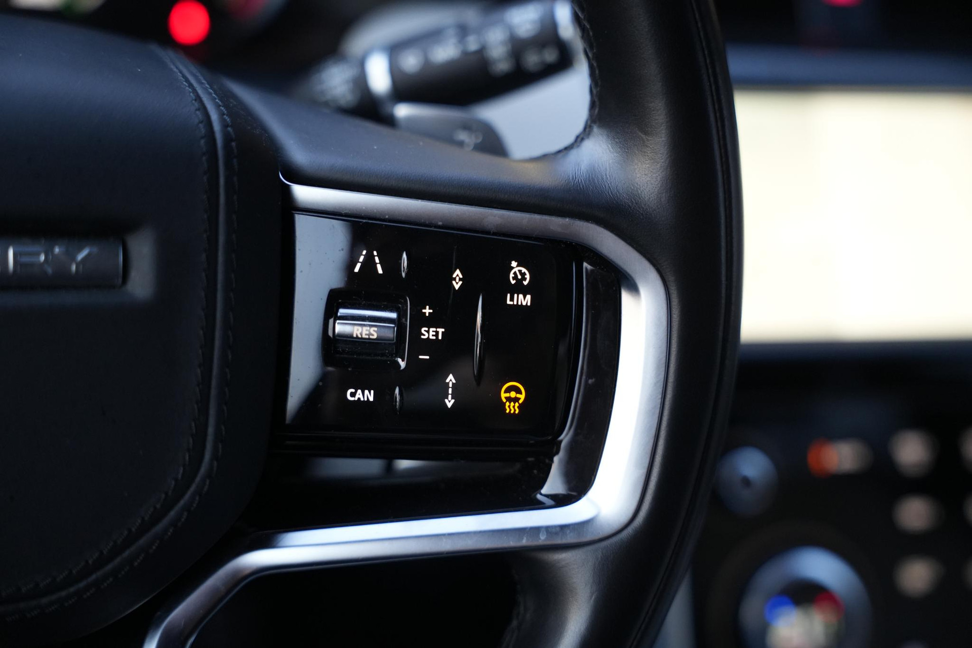 Land Rover Discovery Sport 1.5 P300e PHEV Dynamic SE 2023  25