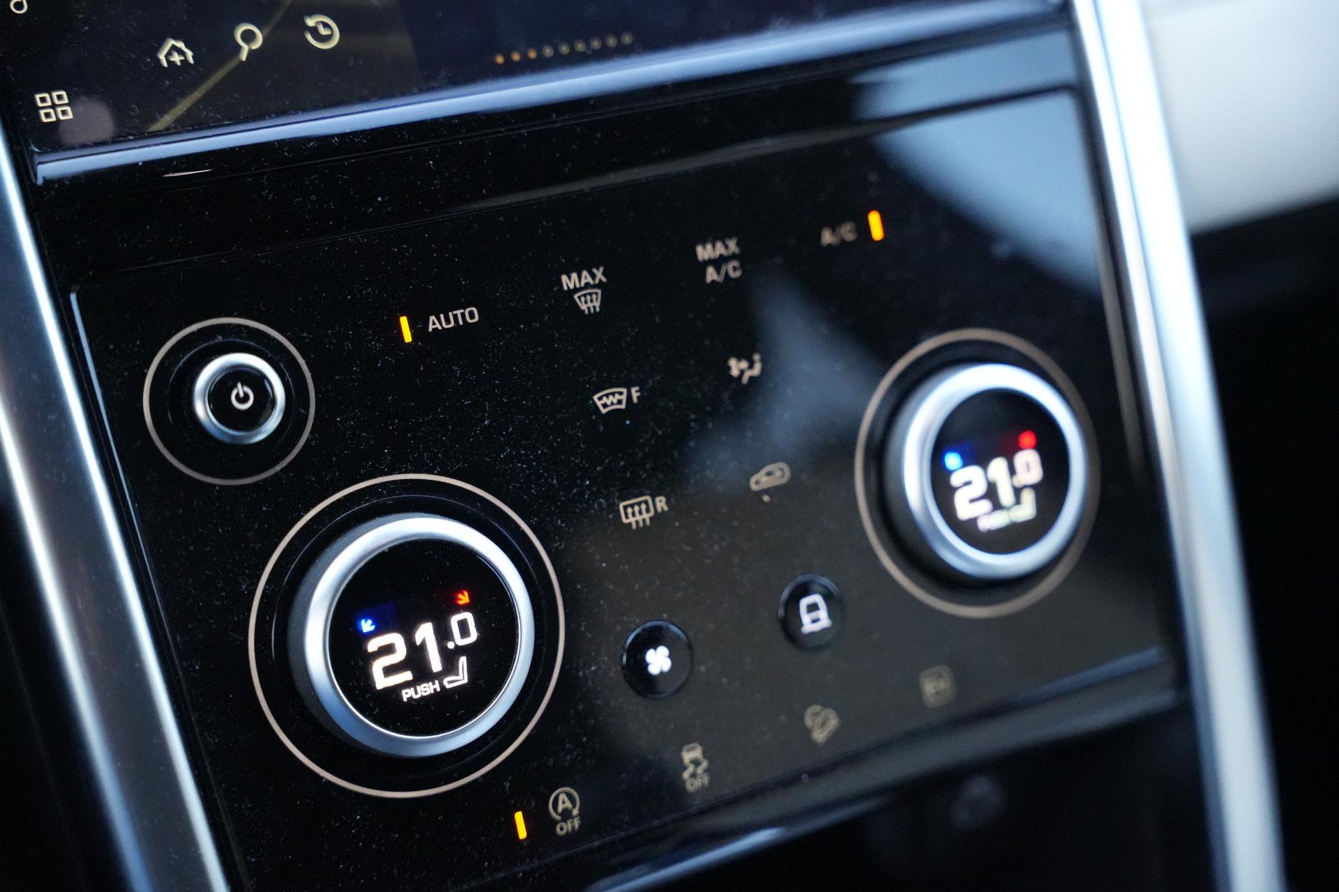 Land Rover Discovery Sport 1.5 P300e PHEV Dynamic SE 2023  27