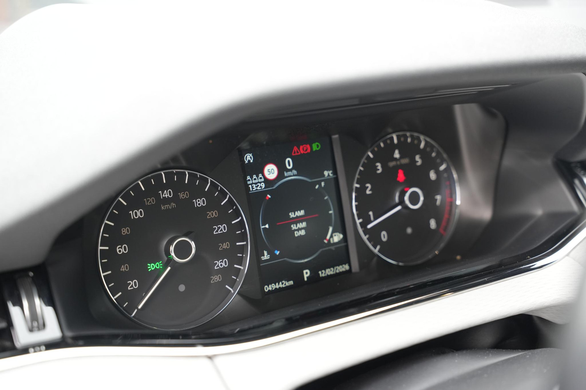 Land Rover Range Rover Evoque 2.0 P200 AWD R-Dynamic S 2020 Eiger grey-JBC2409 (1DF) 22