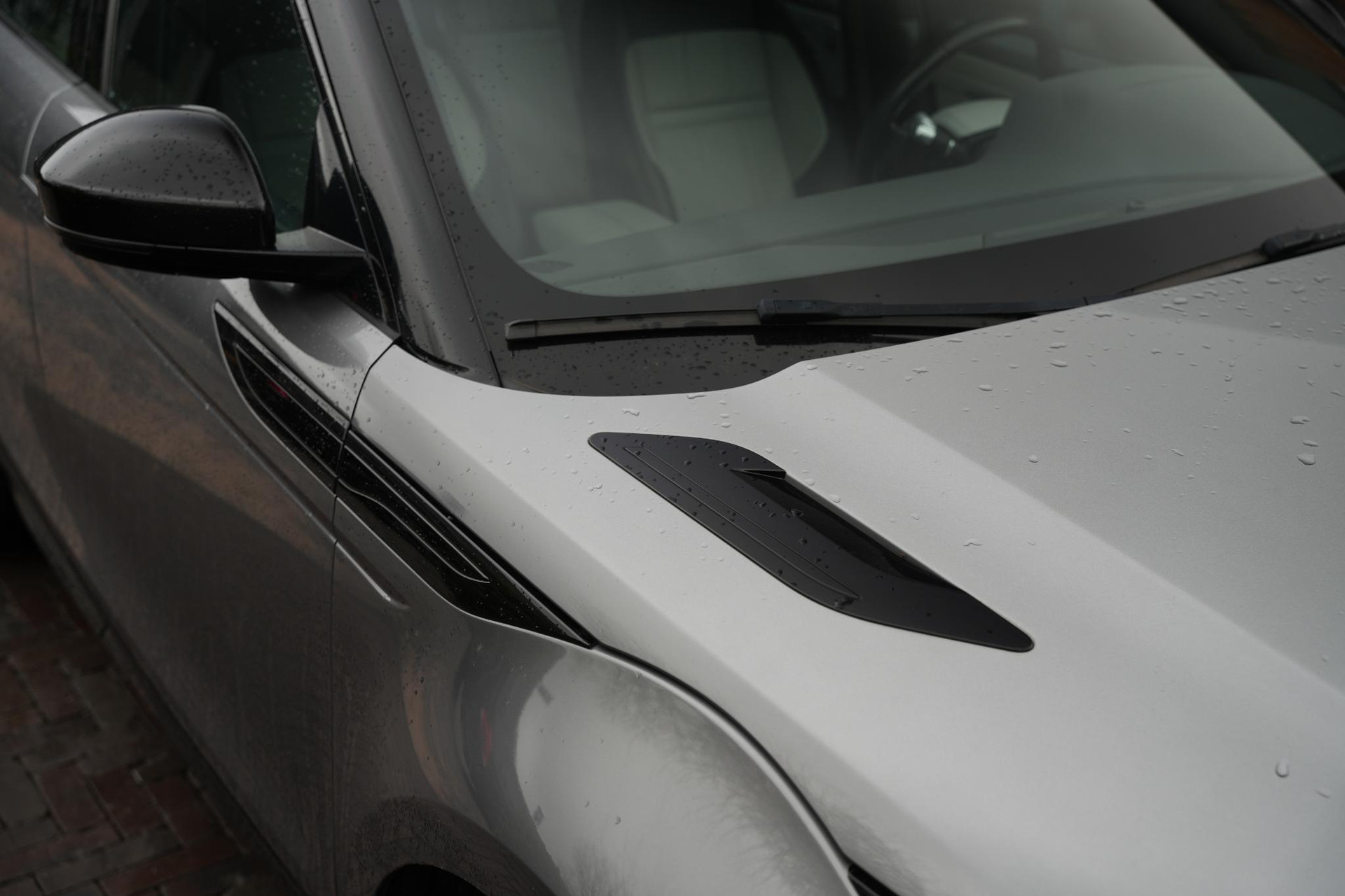 Land Rover Range Rover Evoque 2.0 P200 AWD R-Dynamic S 2020 Eiger grey-JBC2409 (1DF) 4