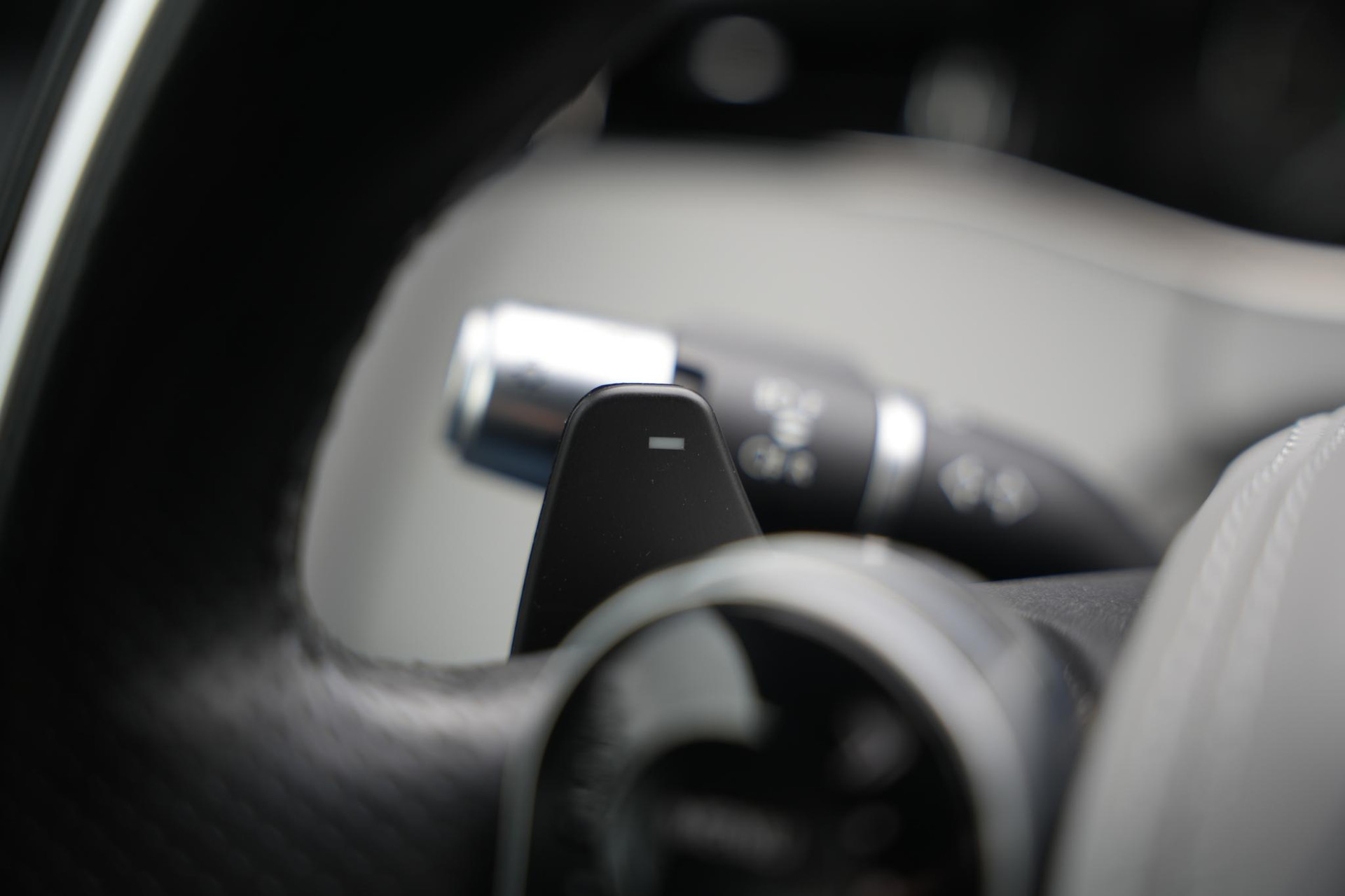 Land Rover Range Rover Evoque 2.0 P200 AWD R-Dynamic S 2020 Eiger grey-JBC2409 (1DF) 45