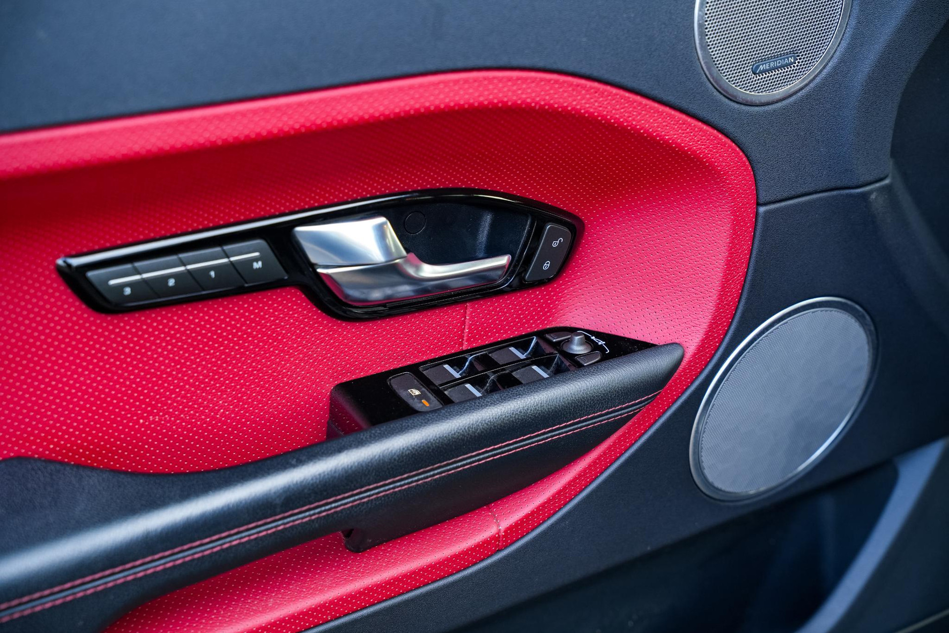 Land Rover Range Rover Evoque 2.0 Si 4WD Dynamic 2013  14