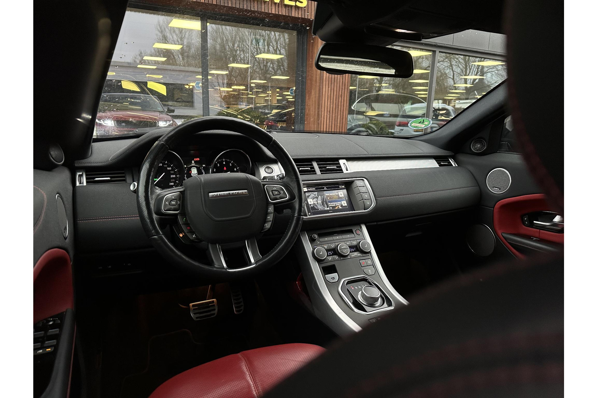 Land Rover Range Rover Evoque 2.0 Si4 SE Dynamic 2016 Exterior Paint - Firenze (1AF) 2