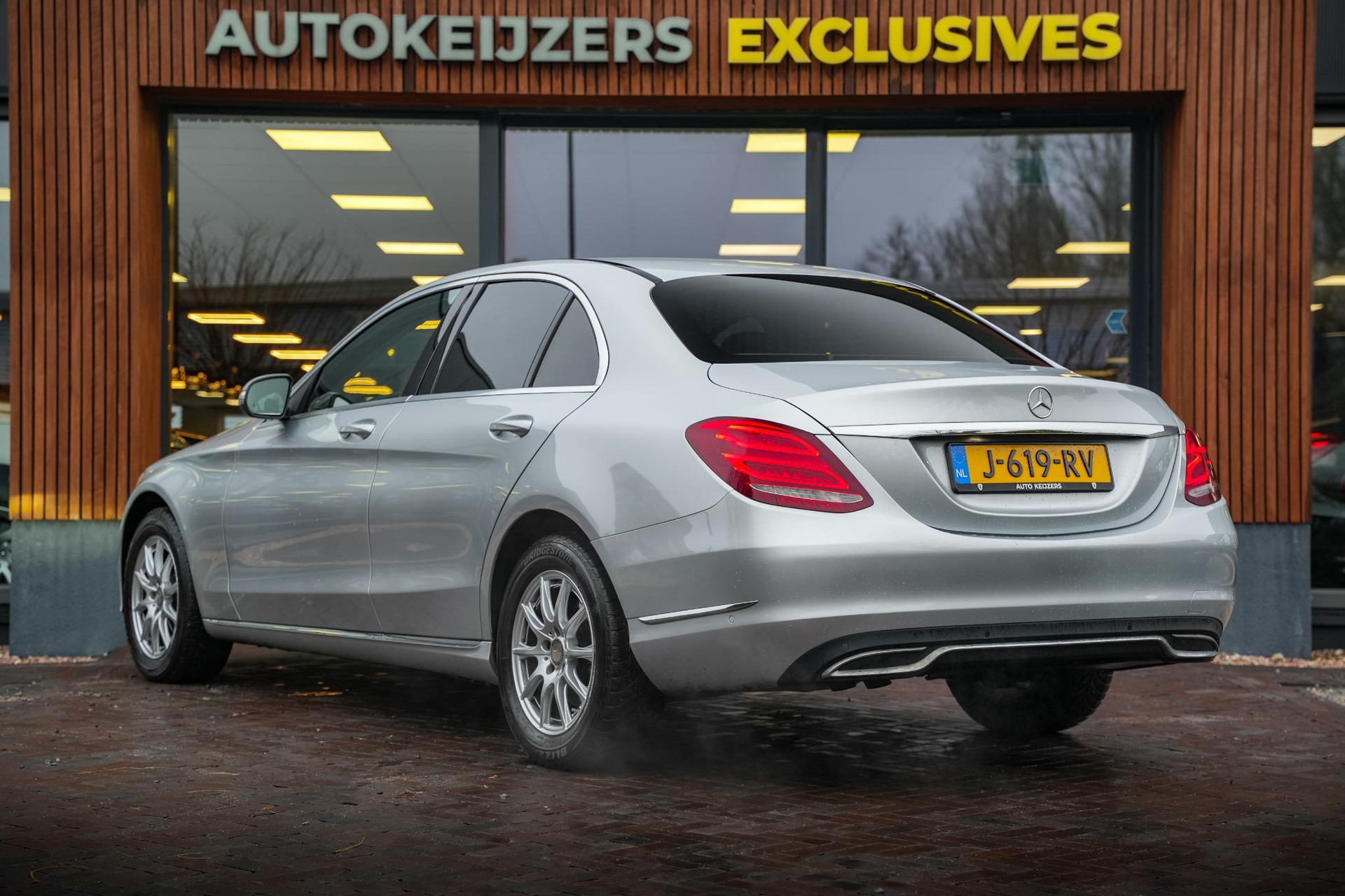 Mercedes-Benz C-Klasse 180 Prestige Edition C 2014 IRIDIUM SILVER - METALLIC FINISH (775U) 6