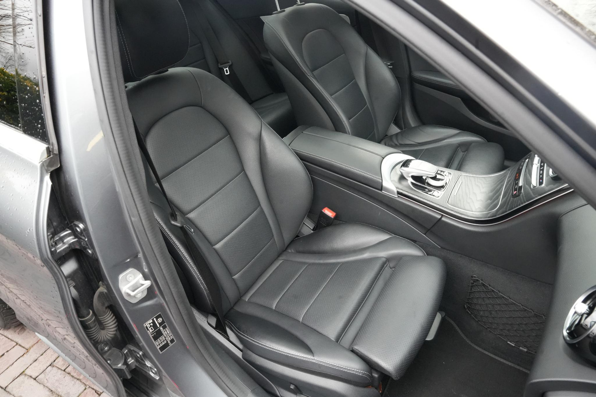 Mercedes-Benz C-Klasse 350 e 2018 SELENITE GRAY - METALLIC PAINT (992U) 10