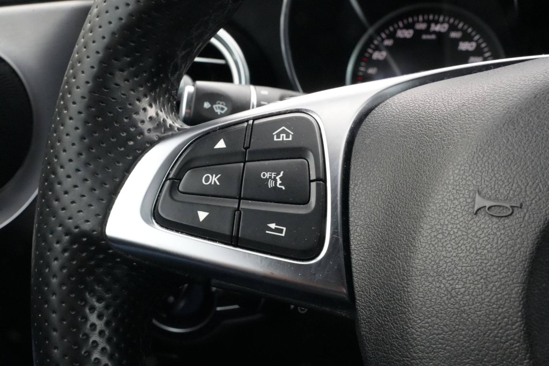 Mercedes-Benz C-Klasse Coupé 300 Prestige 2016 POLAR WHITE (149U) 20