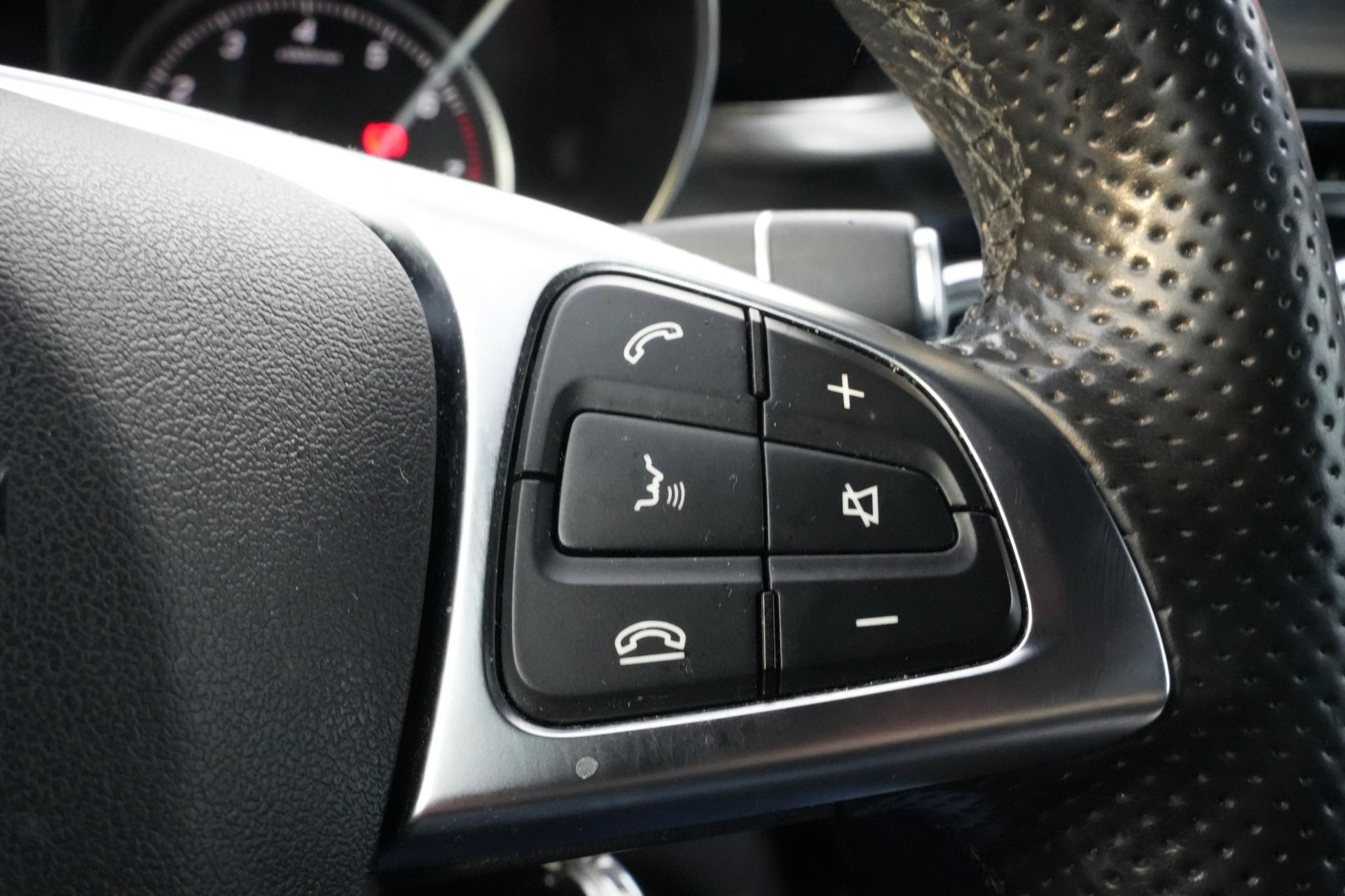 Mercedes-Benz C-Klasse Coupé 300 Prestige 2016 POLAR WHITE (149U) 21