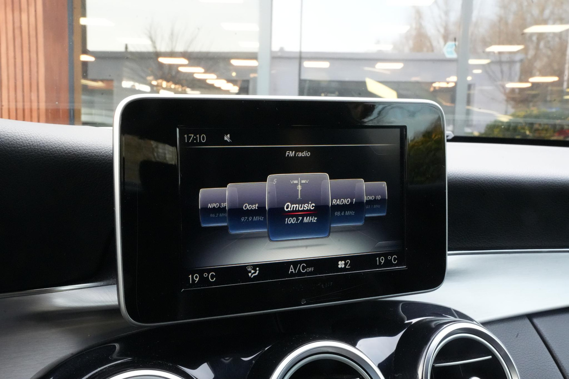 Mercedes-Benz C-Klasse Coupé 300 Prestige 2016 POLAR WHITE (149U) 23