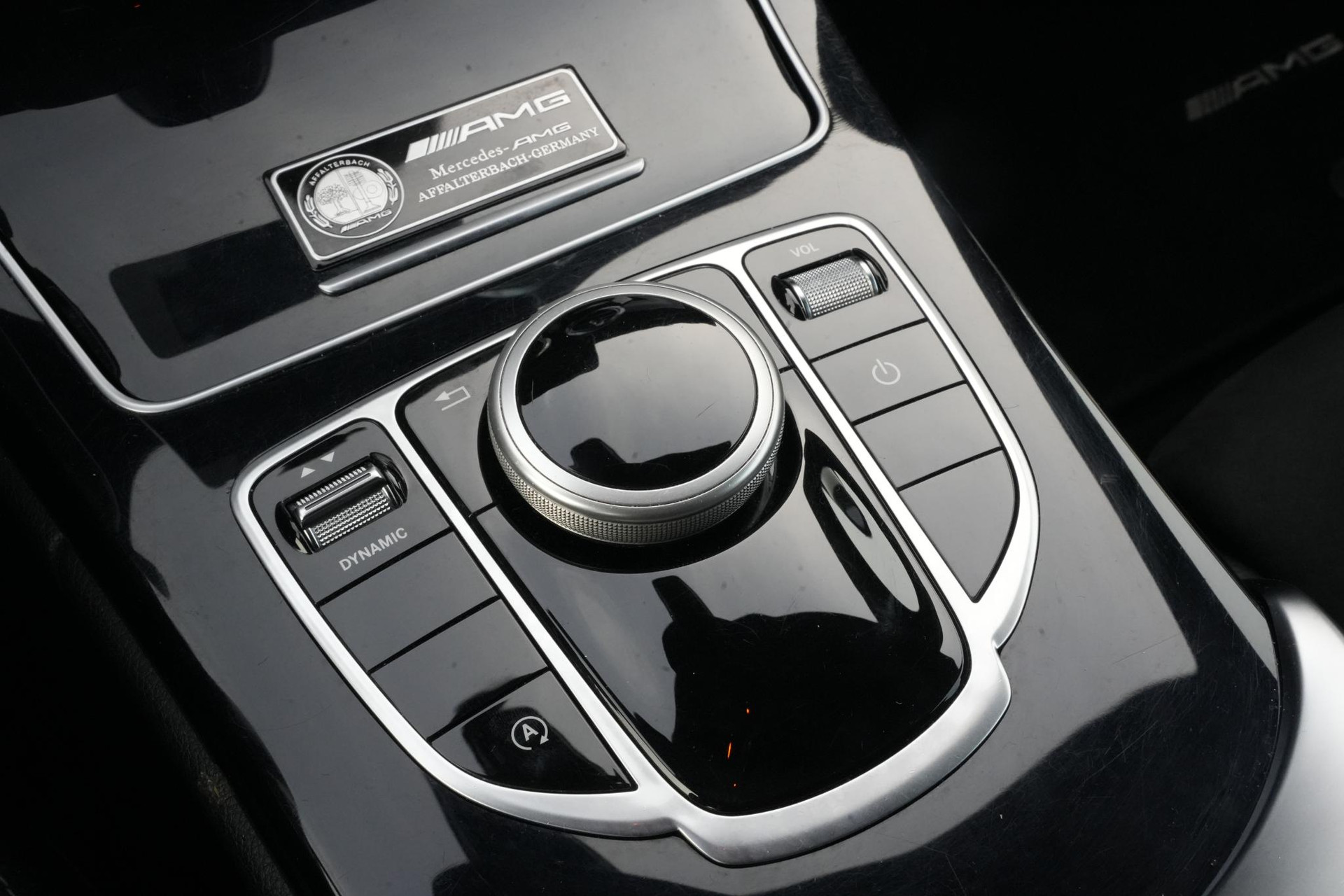 Mercedes-Benz C-Klasse Coupé 300 Prestige 2016 POLAR WHITE (149U) 25