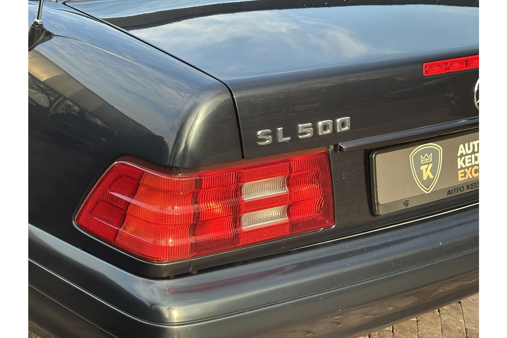 Mercedes-Benz SL-Klasse Cabrio 500 1996 GREEN BLACK METALLIC (189U) 29