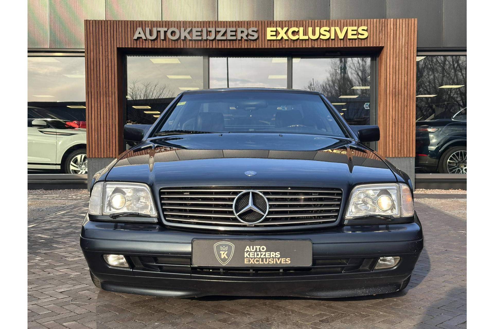 Mercedes-Benz SL-Klasse Cabrio 500 1996 GREEN BLACK METALLIC (189U) 3