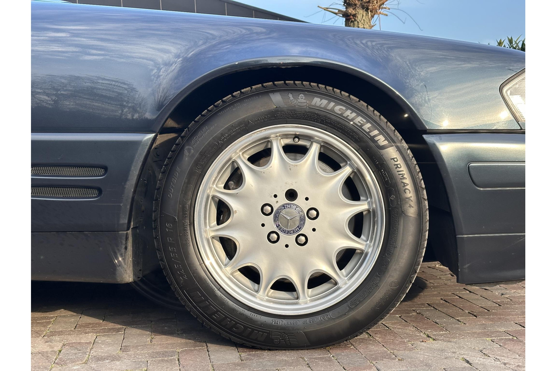 Mercedes-Benz SL-Klasse Cabrio 500 1996 GREEN BLACK METALLIC (189U) 4