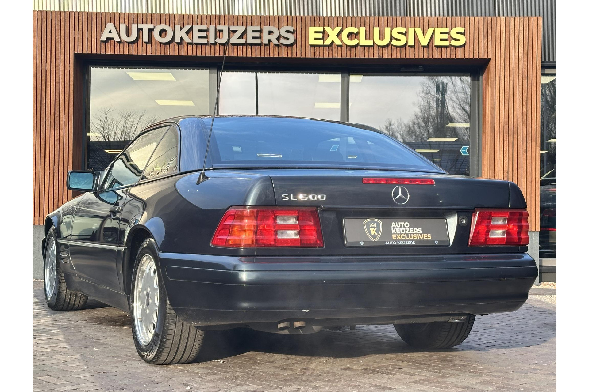 Mercedes-Benz SL-Klasse Cabrio 500 1996 GREEN BLACK METALLIC (189U) 6