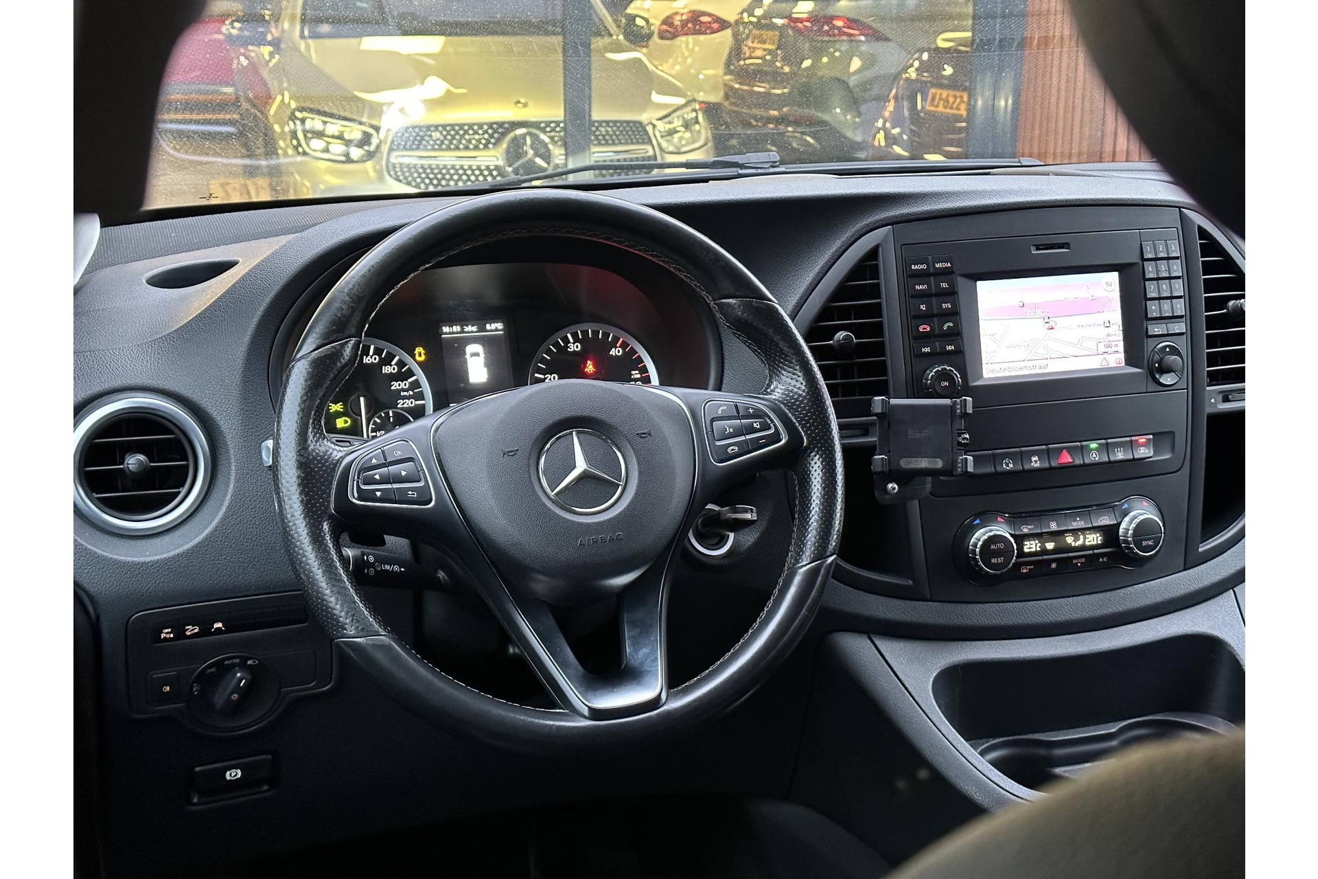 Mercedes-Benz Vito Tourer 119 BlueTEC Pro Lang 4x4 2015 - 12