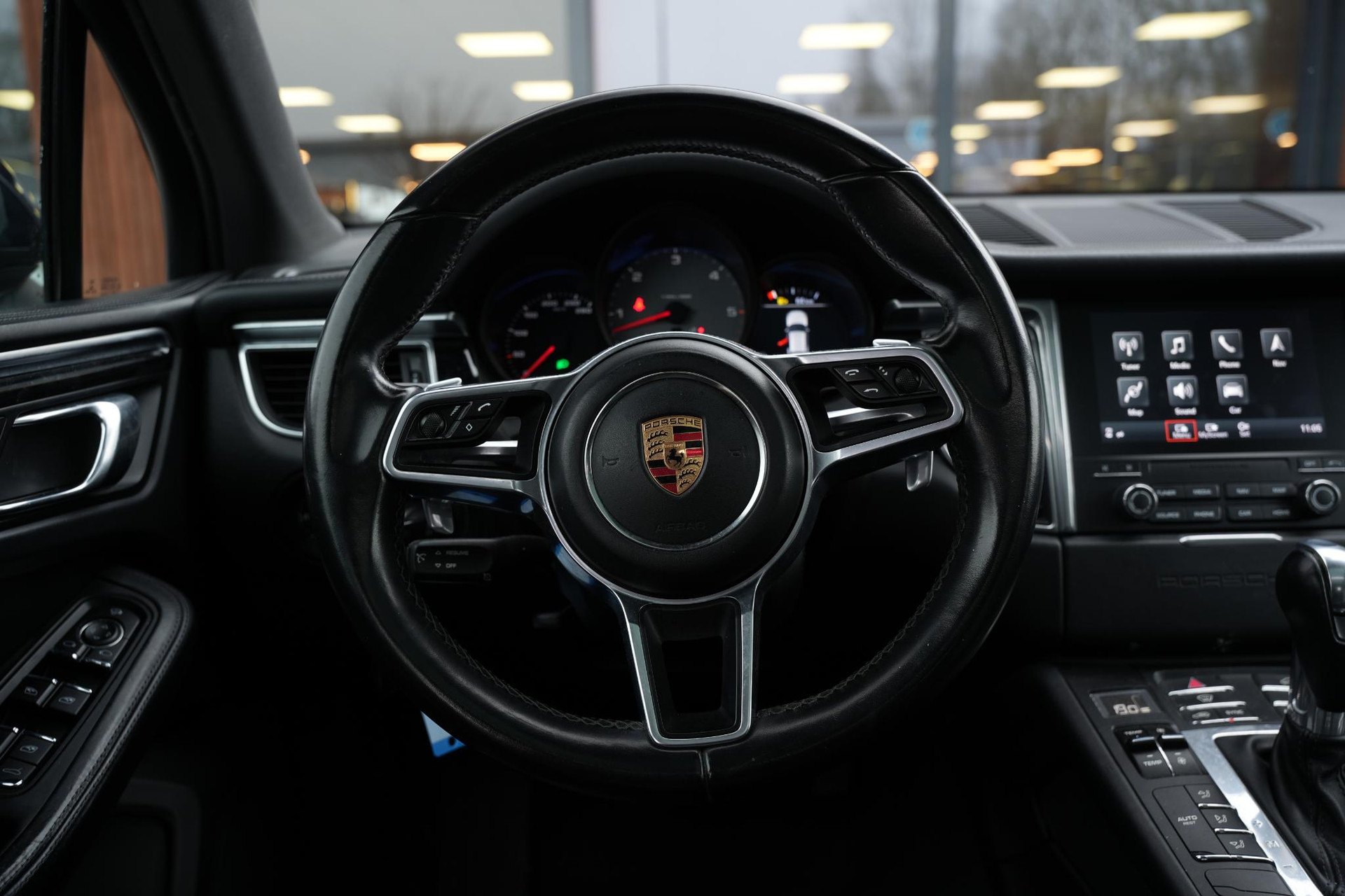 Porsche Macan 3.0 D S 2017 Nachtblauw metallic 16