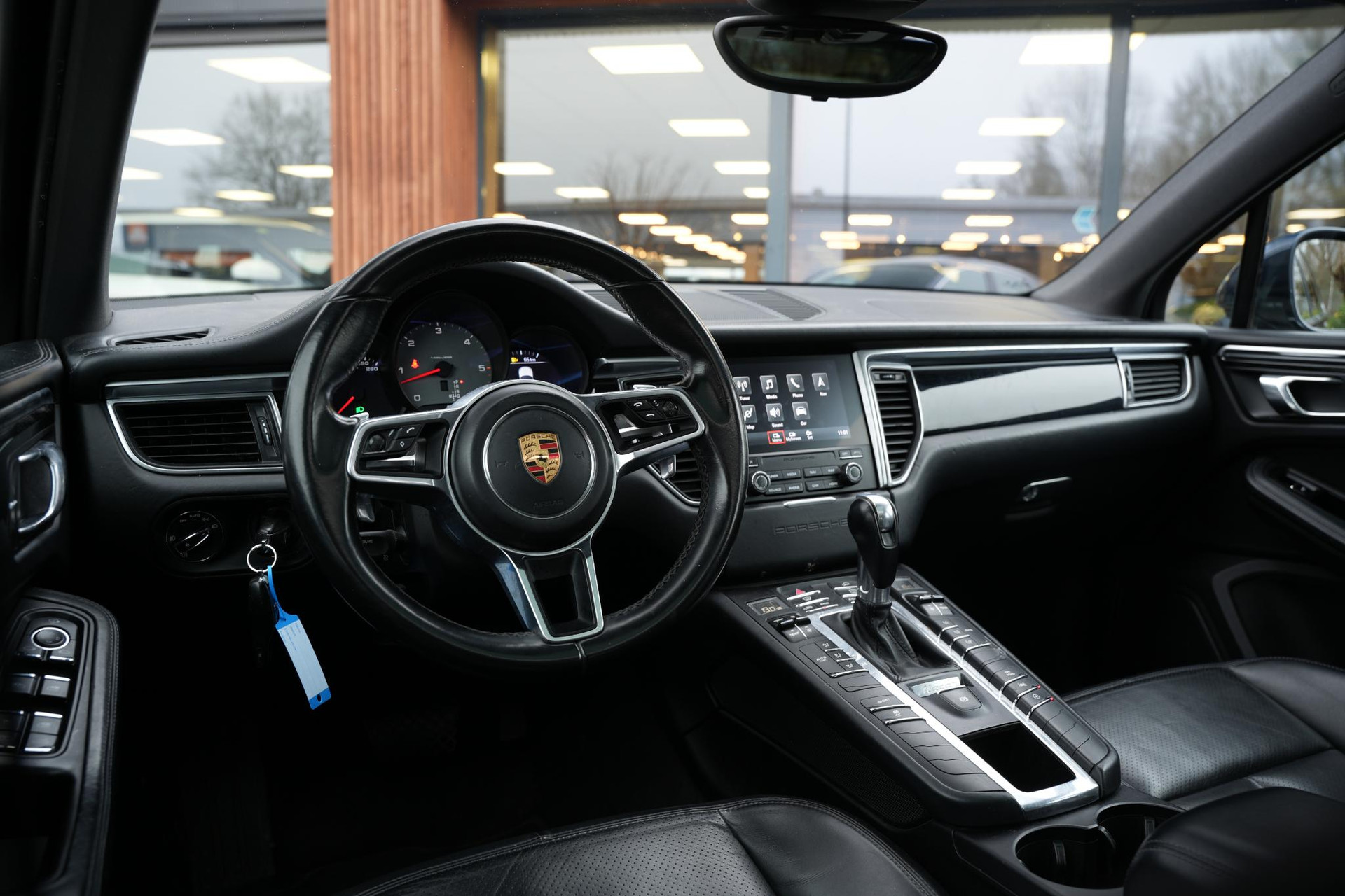 Porsche Macan 3.0 D S 2017 Nachtblauw metallic 2
