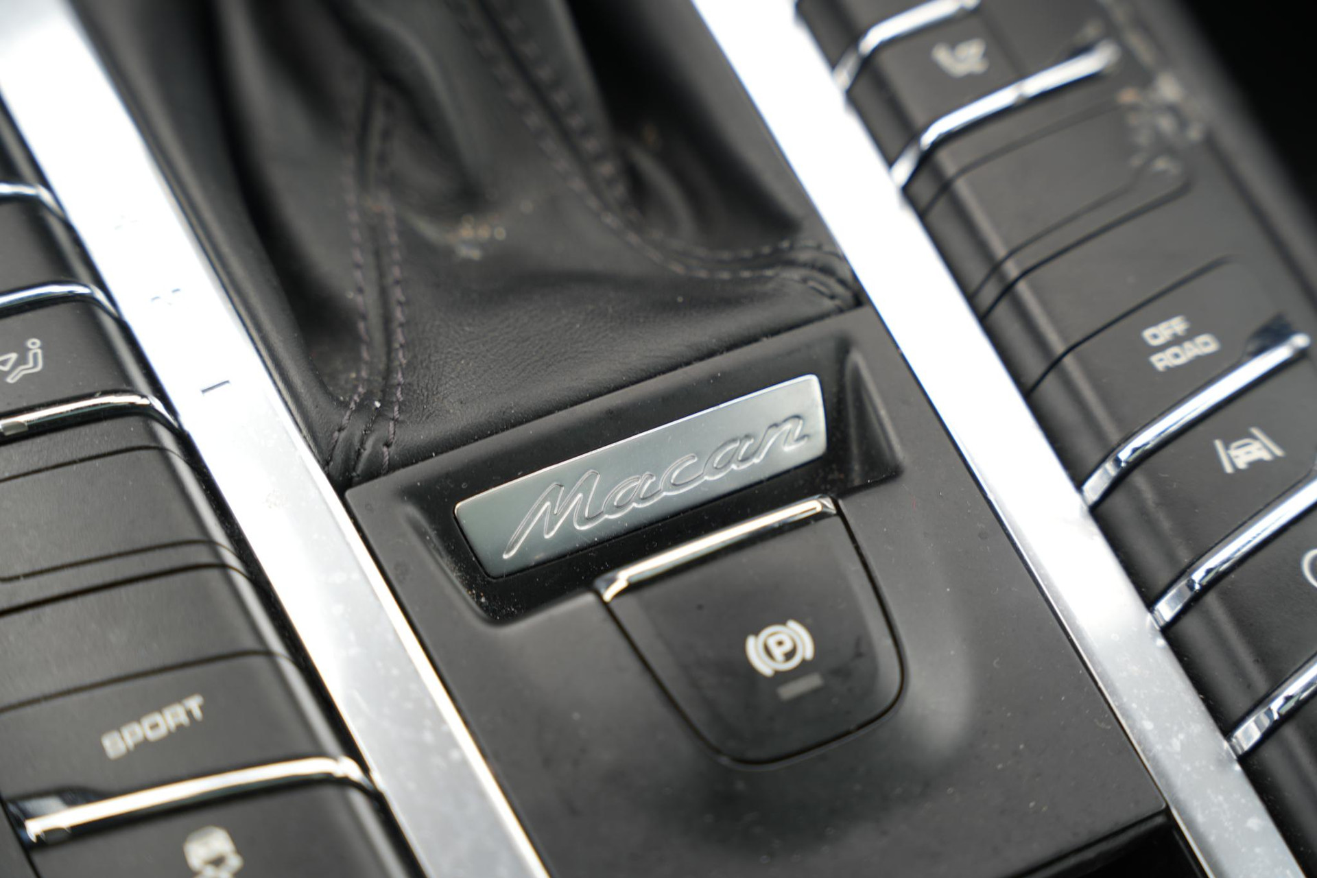 Porsche Macan 3.0 D S 2017 Nachtblauw metallic 23