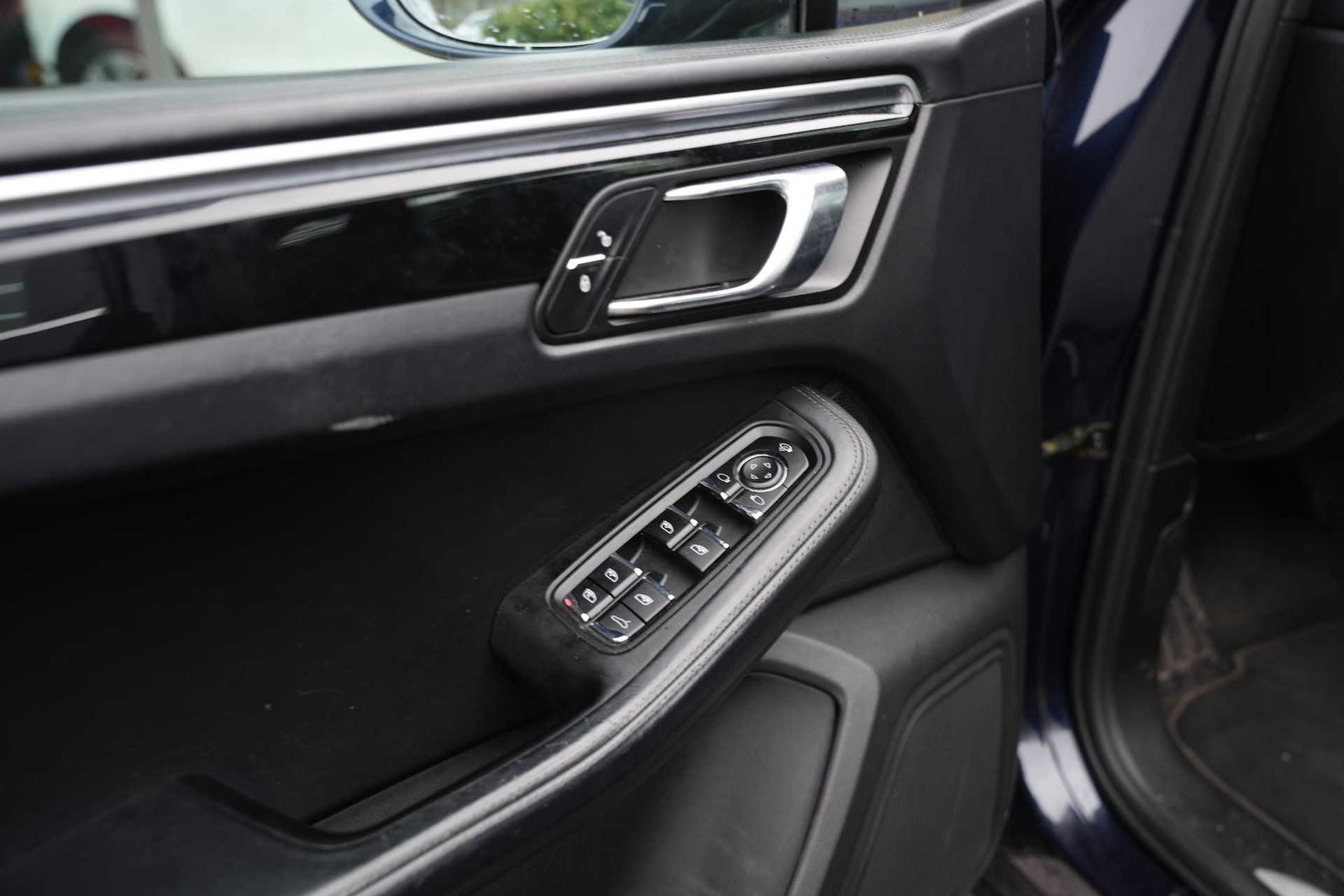 Porsche Macan 3.0 D S 2017 Nachtblauw metallic 27