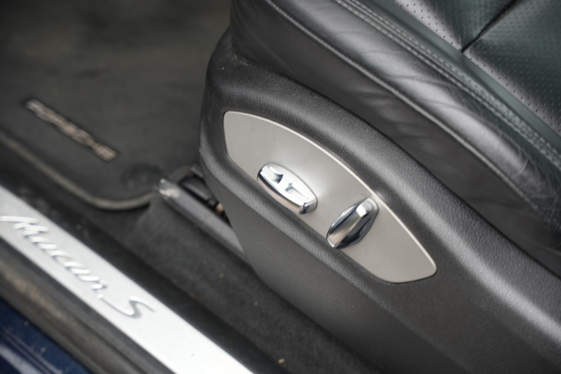 Porsche Macan 3.0 D S 2017 Nachtblauw metallic 28