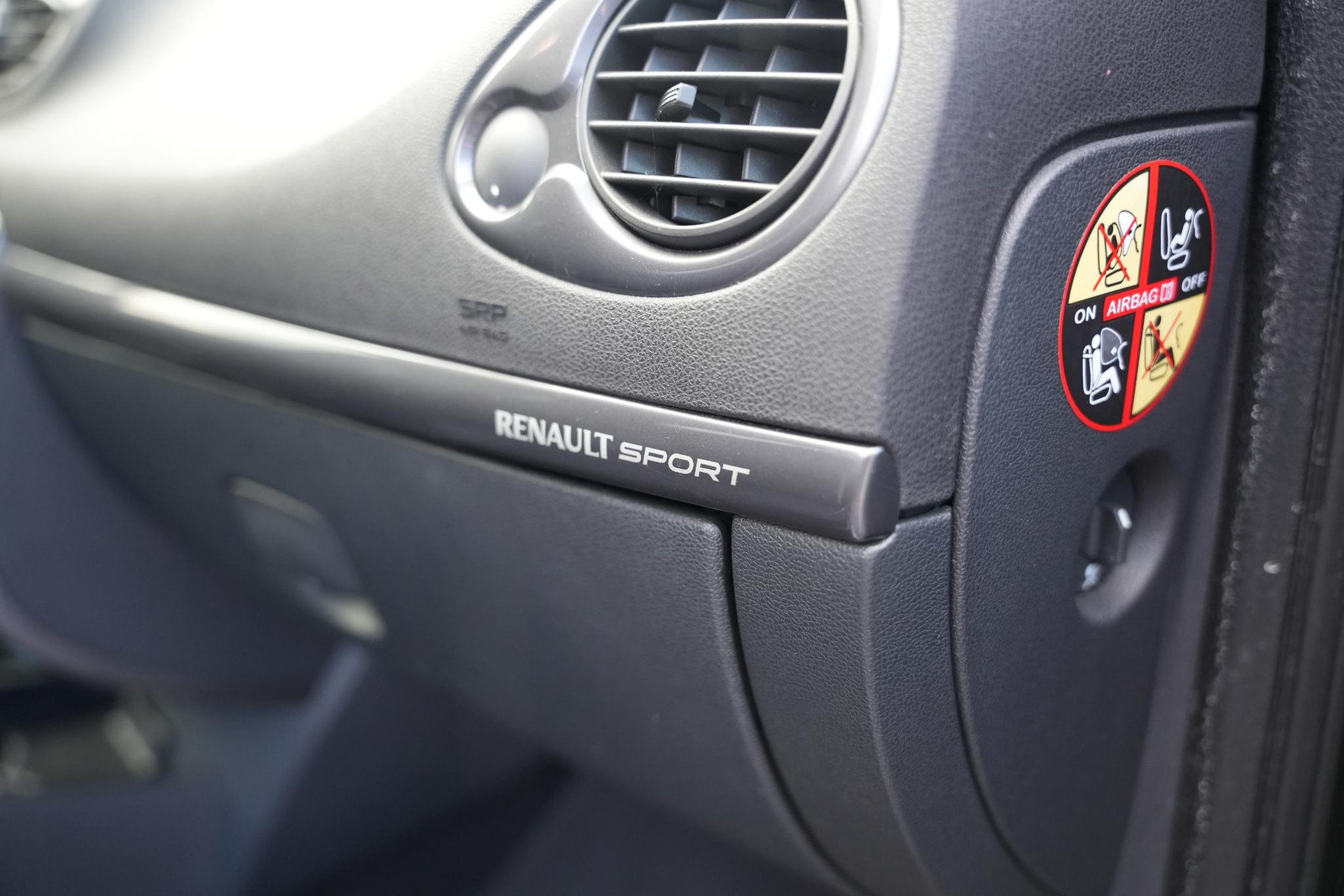 Renault Clio 2.0 Gordini RS 2013  16