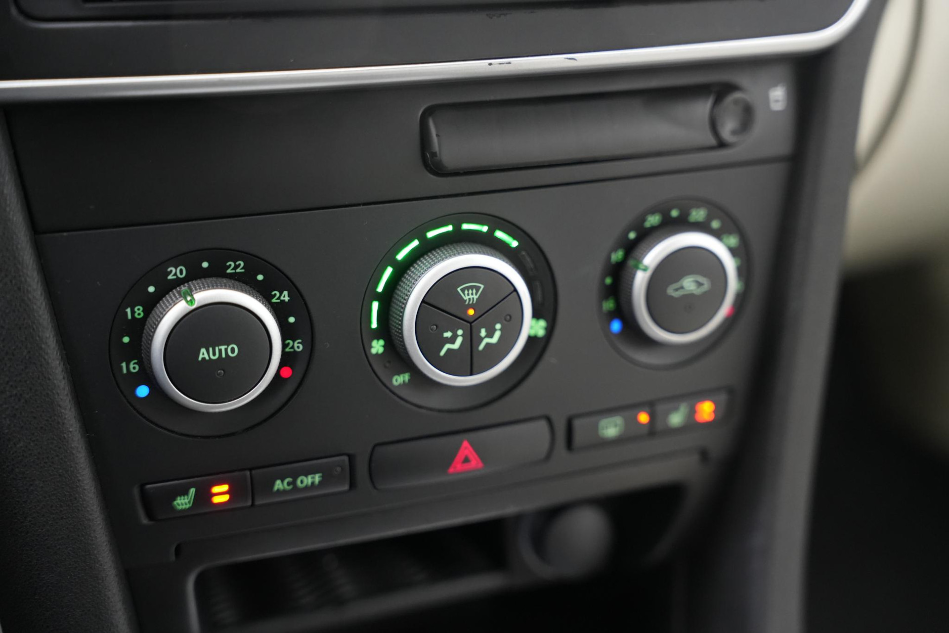 Saab 9-3 Cabrio 1.8t Linear 2009 Jet Black (metallic) (298) 19