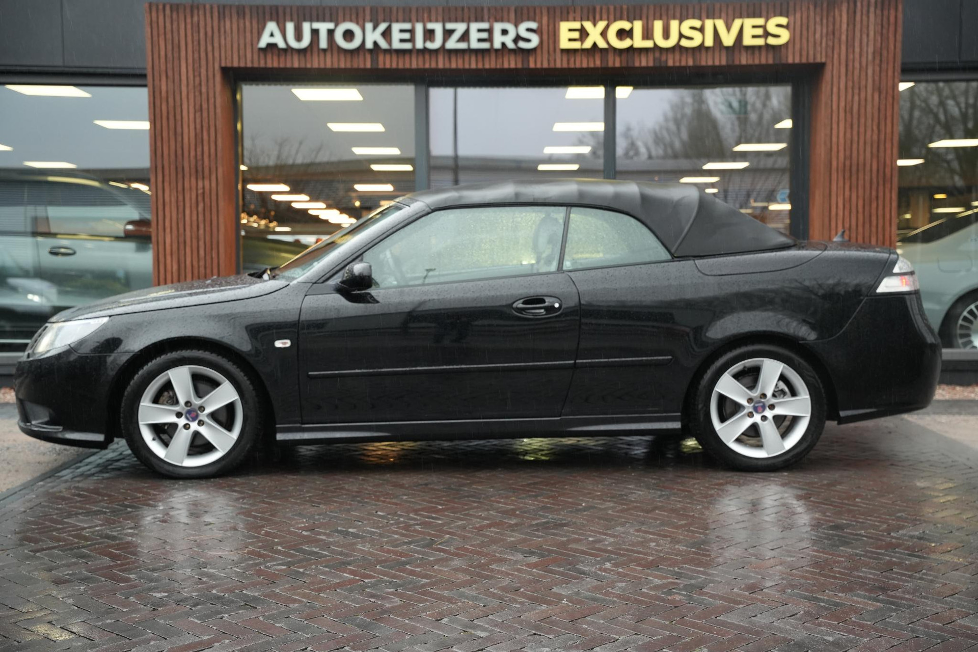 Saab 9-3 Cabrio 1.8t Linear 2009 Jet Black (metallic) (298) 7