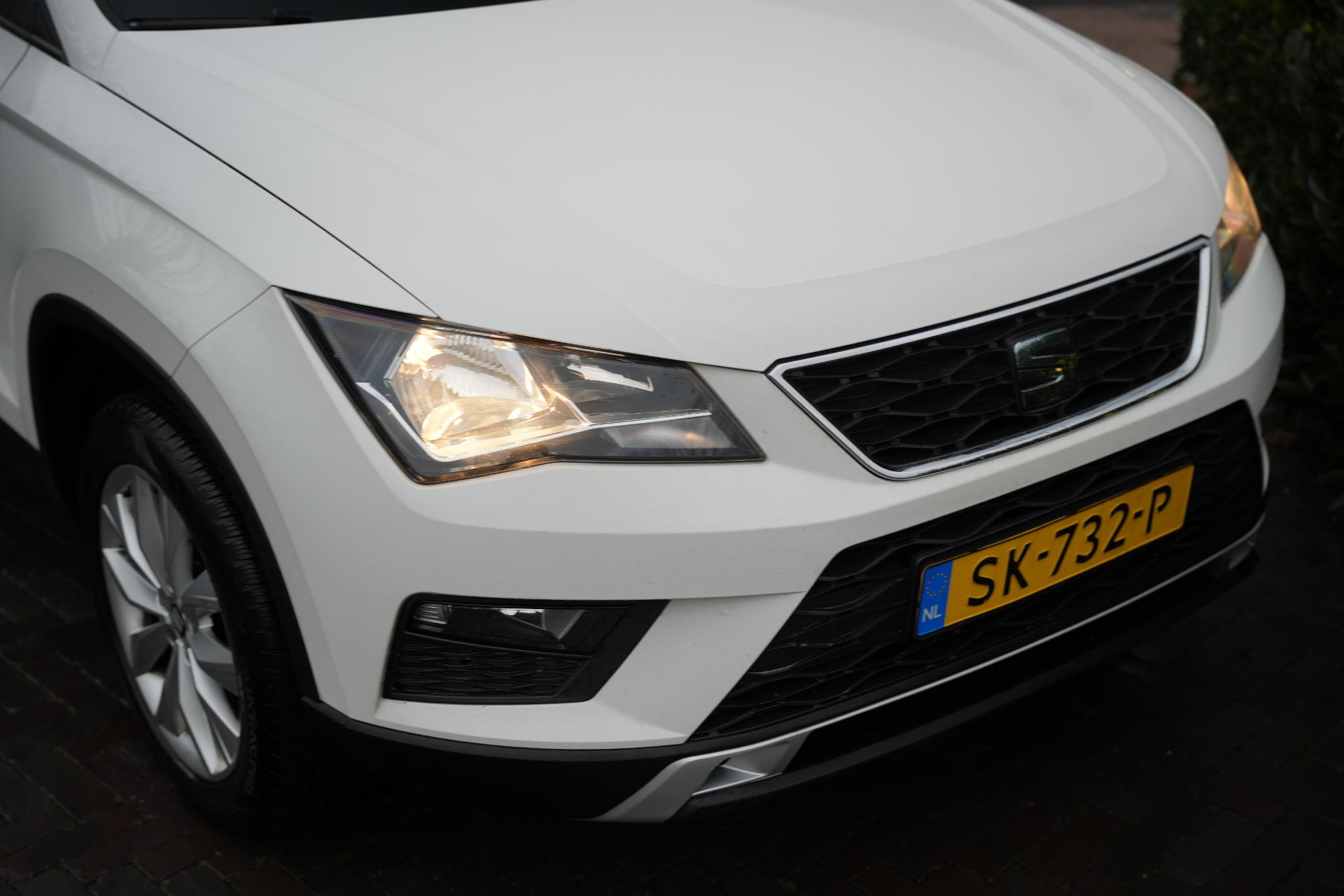 SEAT Ateca 1.4 EcoTSI Style 2018 Bila white 2