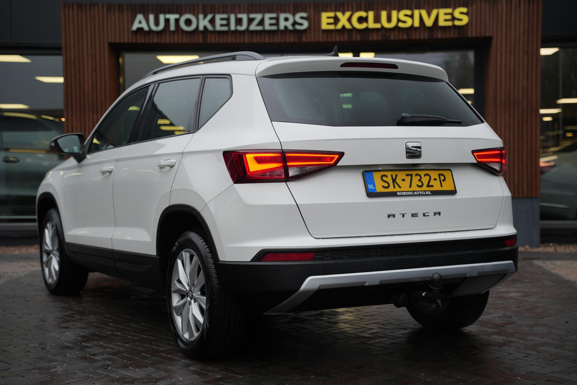 SEAT Ateca 1.4 EcoTSI Style 2018 Bila white 6