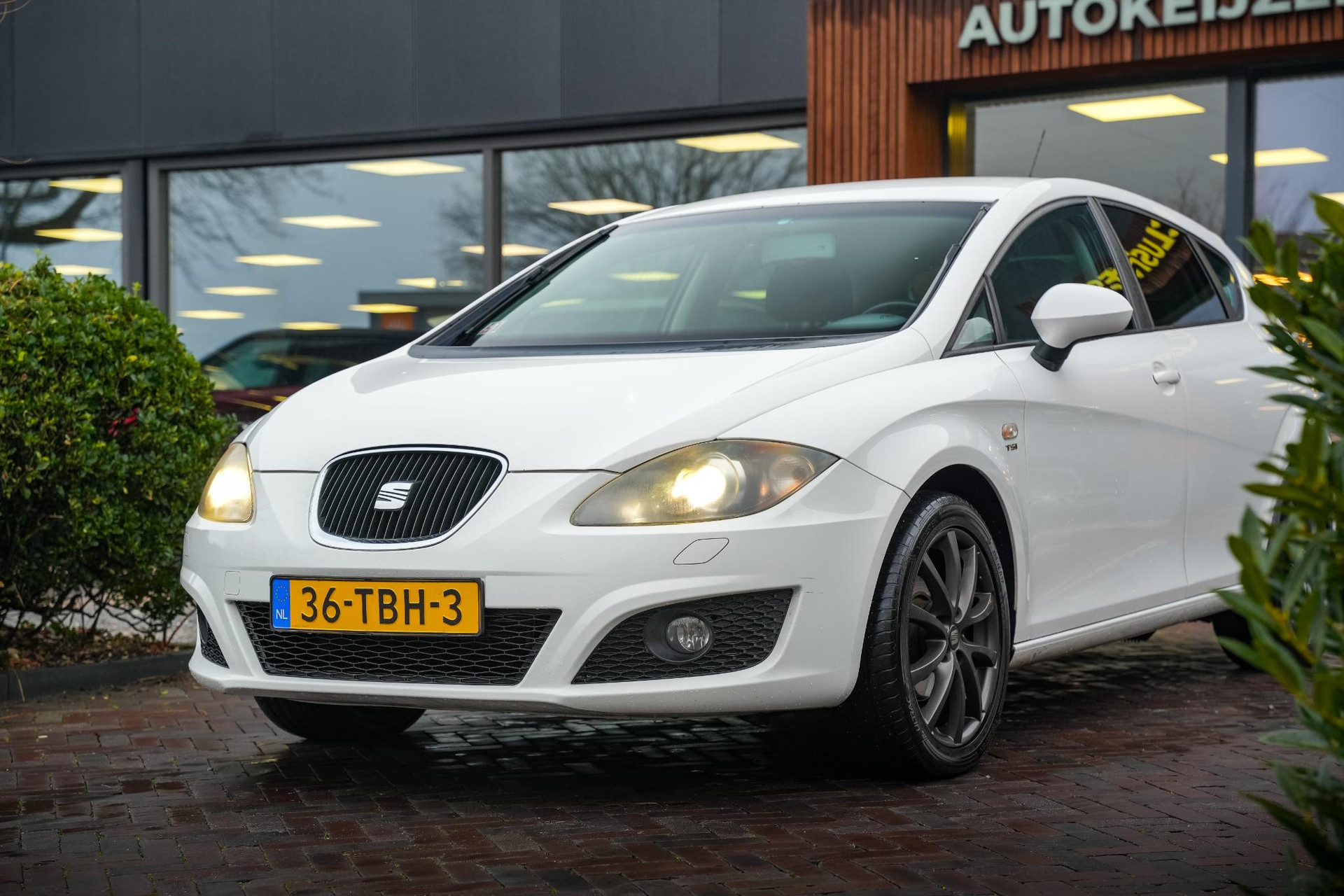 SEAT Leon 1.2 TSI Ecomotive Businessline COPA 2012 Candywit 3