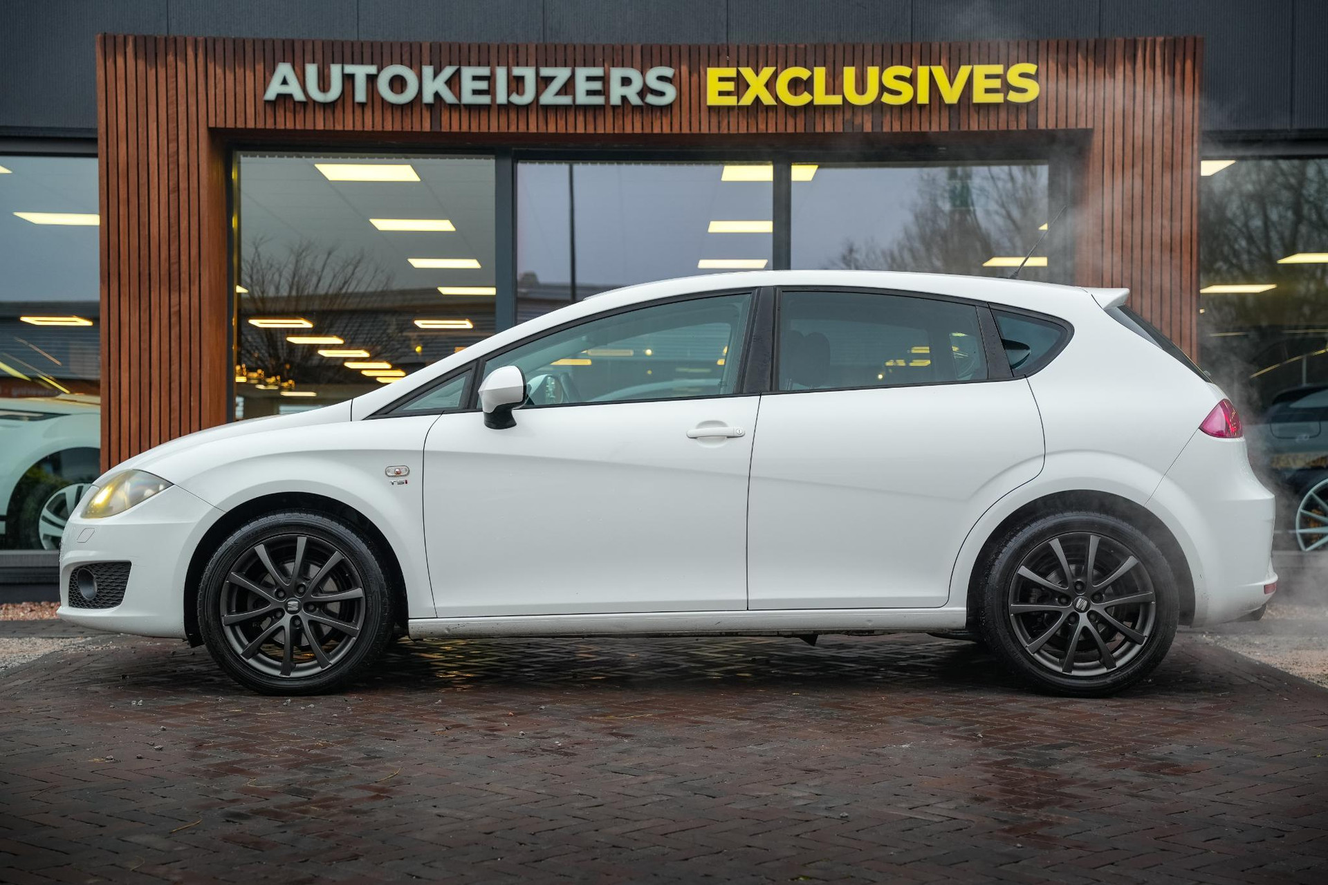 SEAT Leon 1.2 TSI Ecomotive Businessline COPA 2012 Candywit 4