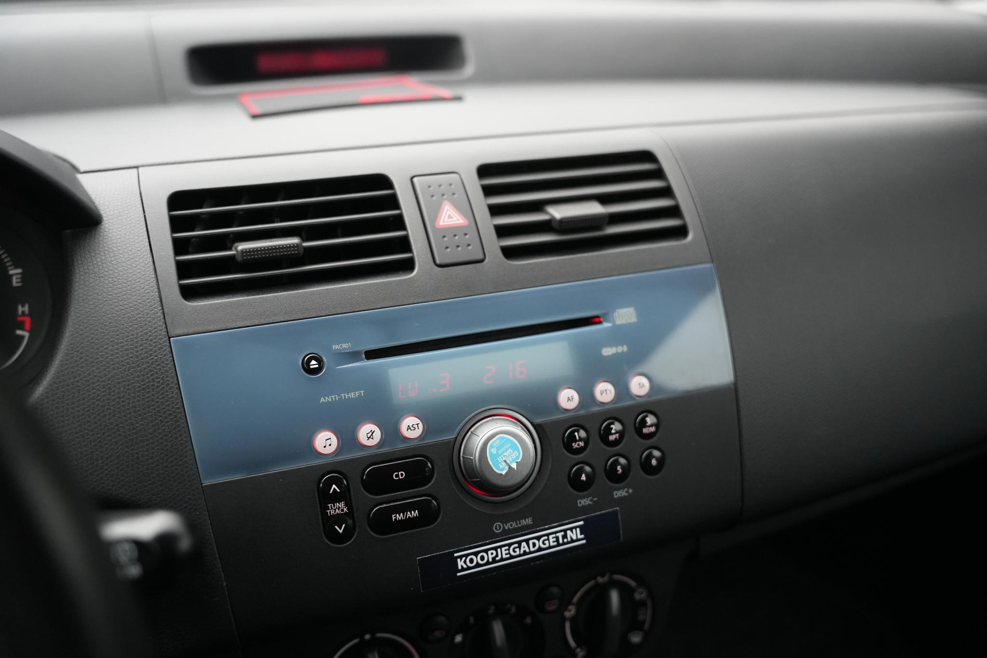 Suzuki Swift 1.3 GLS 2005  18