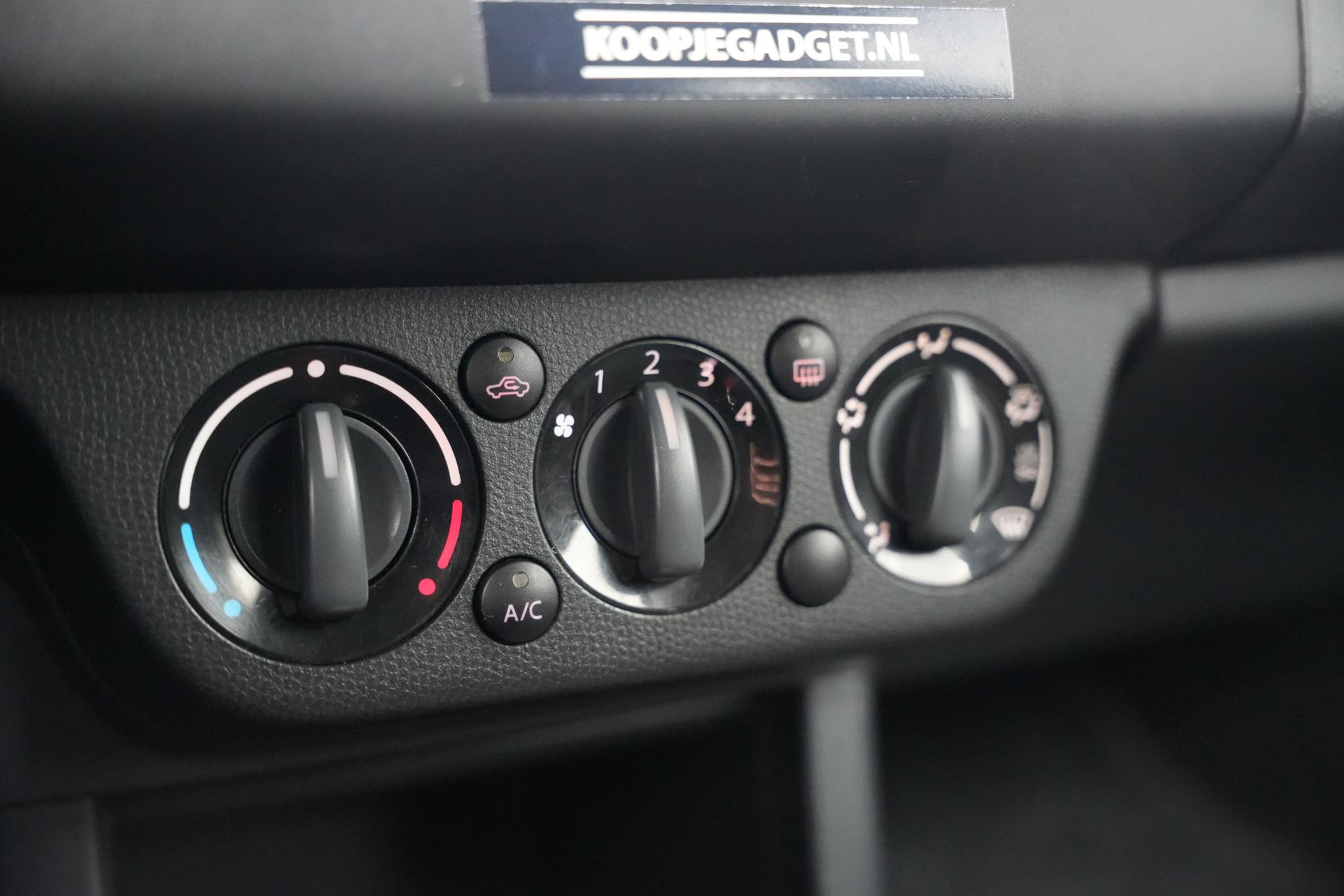 Suzuki Swift 1.3 GLS 2005  19