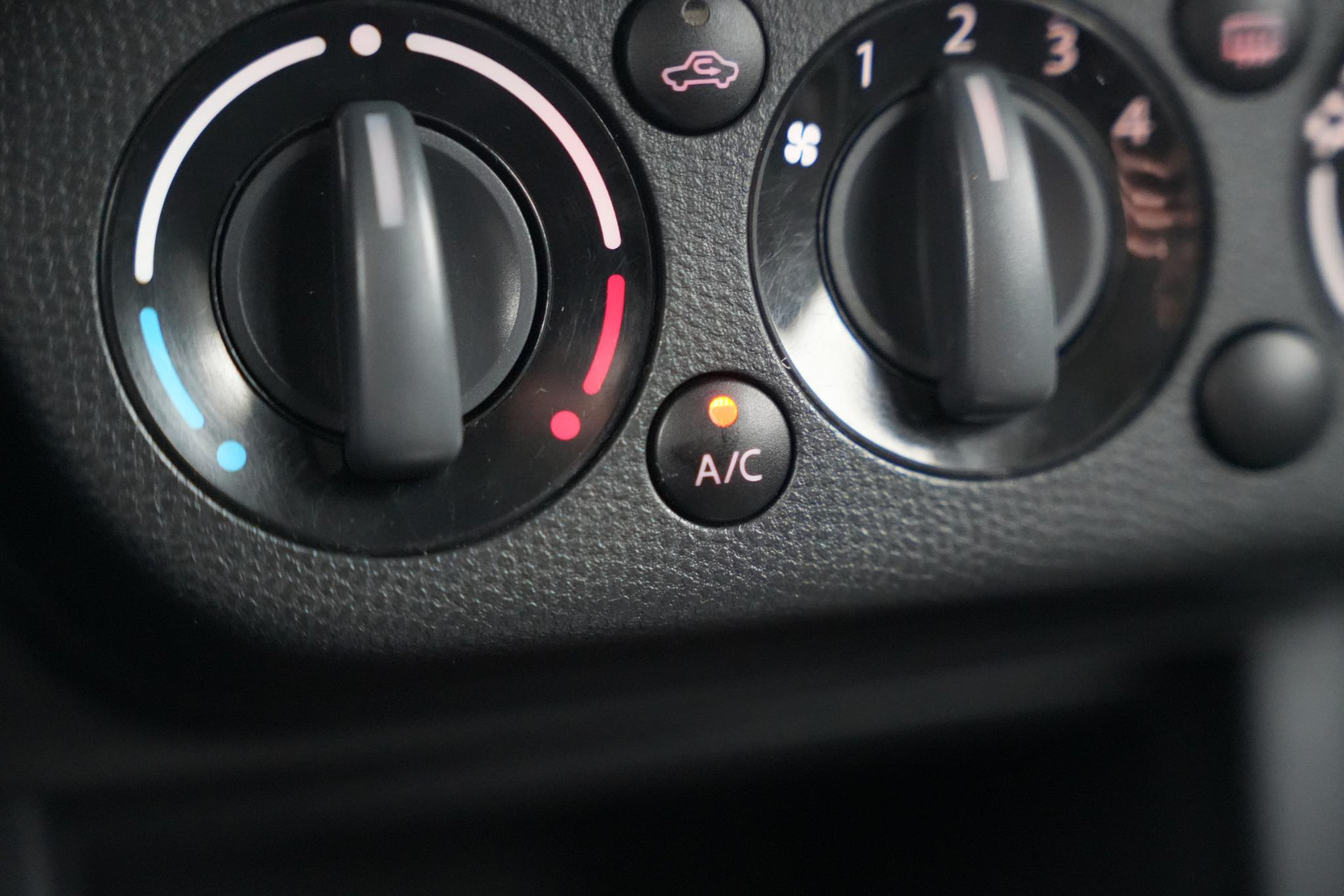 Suzuki Swift 1.3 GLS 2005  20