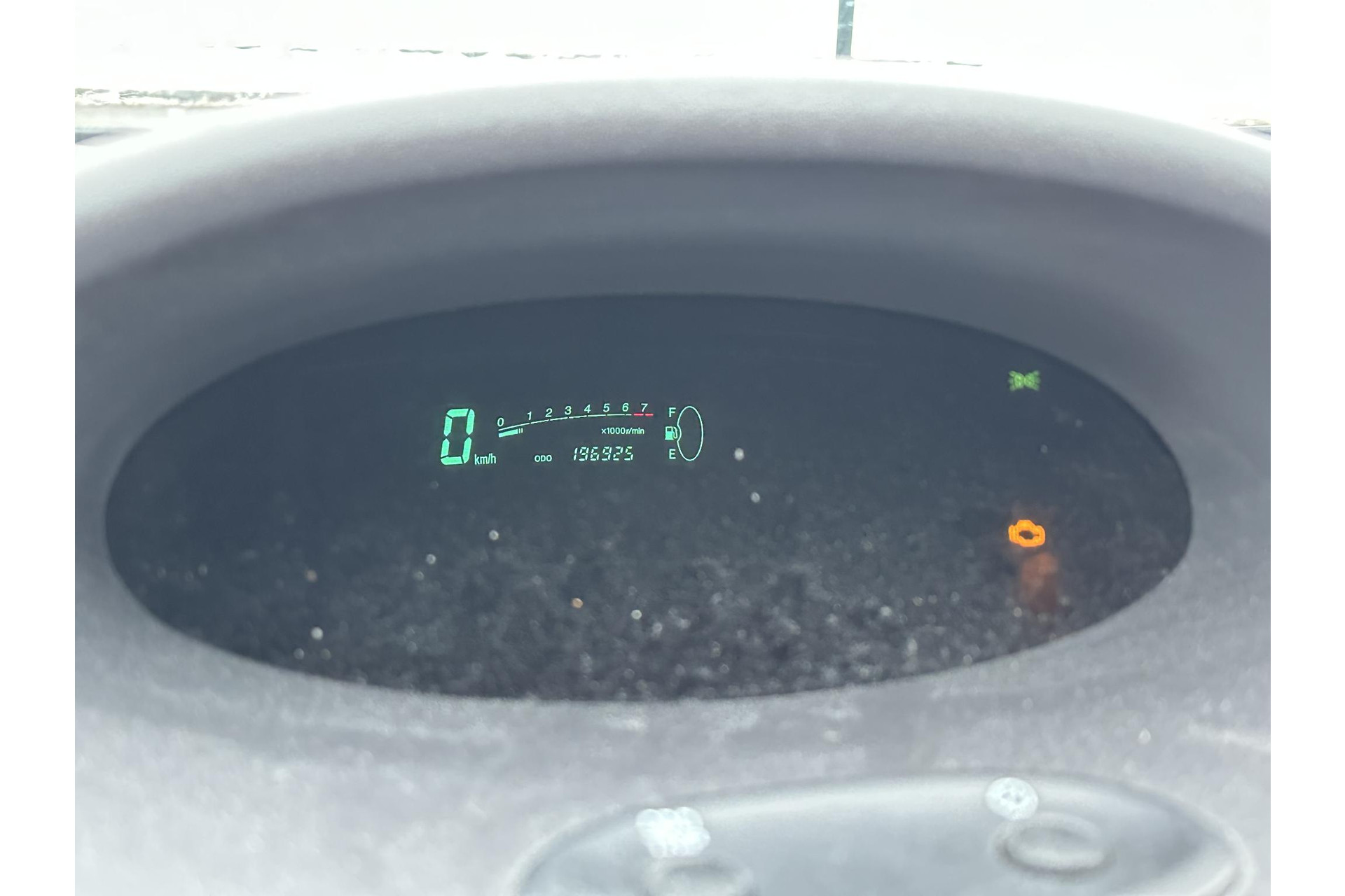 Toyota Yaris 1.3-16V VVT-i Sol 2000 - 12