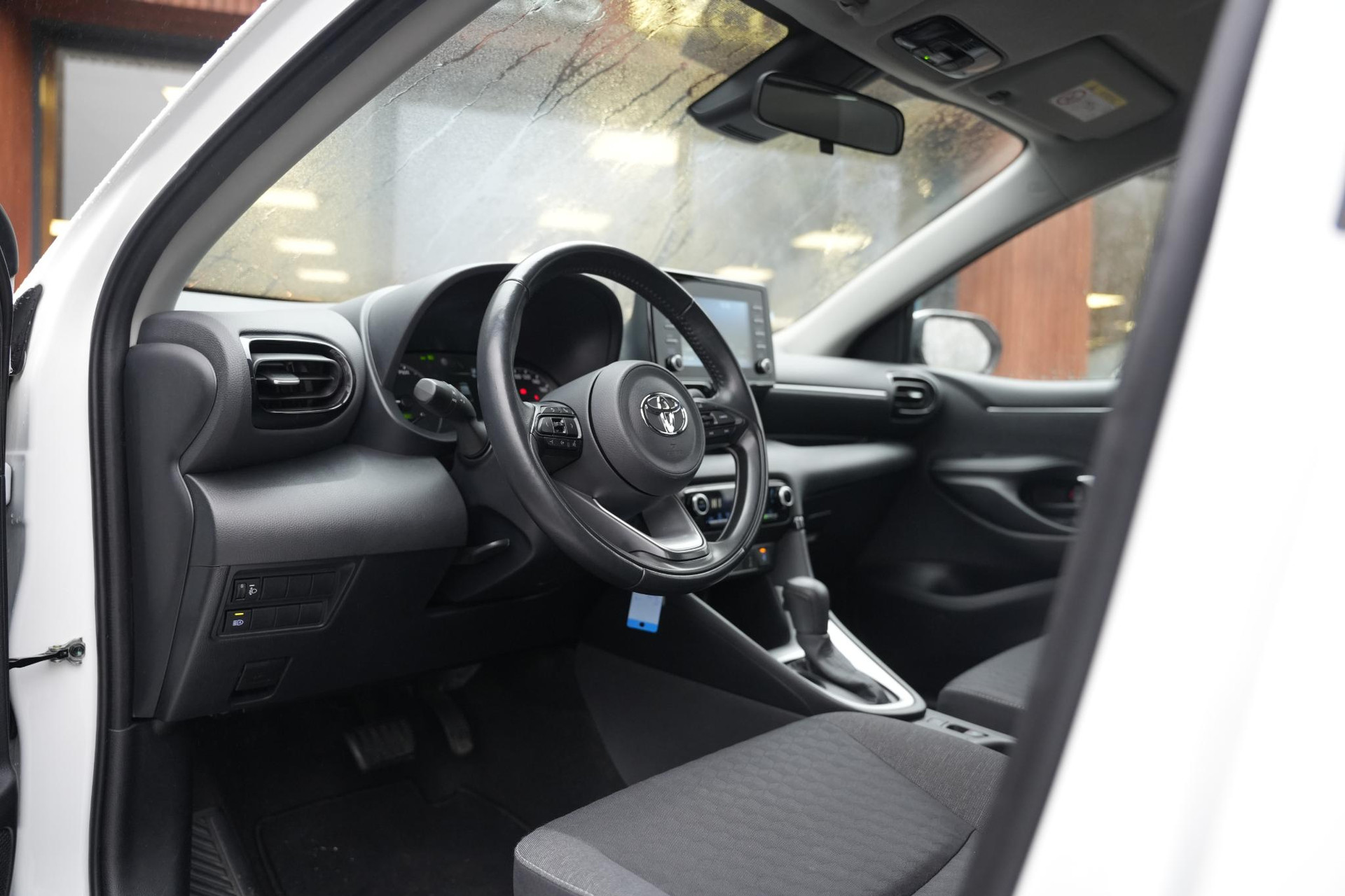 Toyota Yaris 1.5 Hybrid Comfort 2021 (040) 15