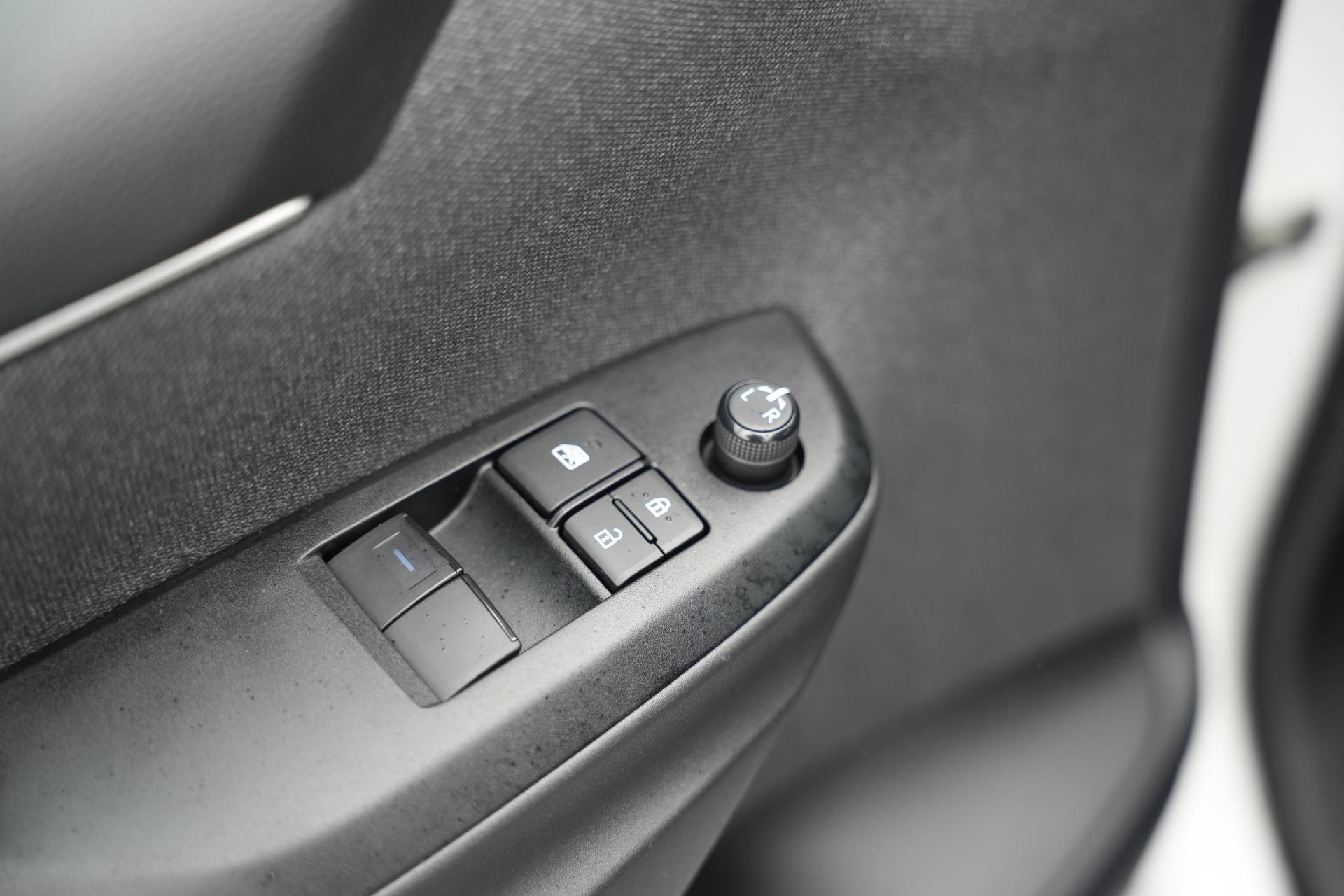 Toyota Yaris 1.5 Hybrid Comfort 2021 (040) 16