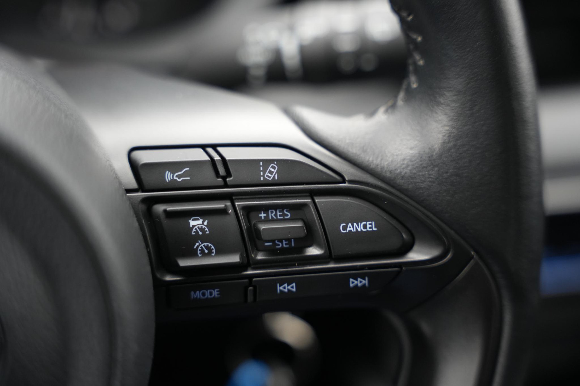 Toyota Yaris 1.5 Hybrid Comfort 2021 (040) 20