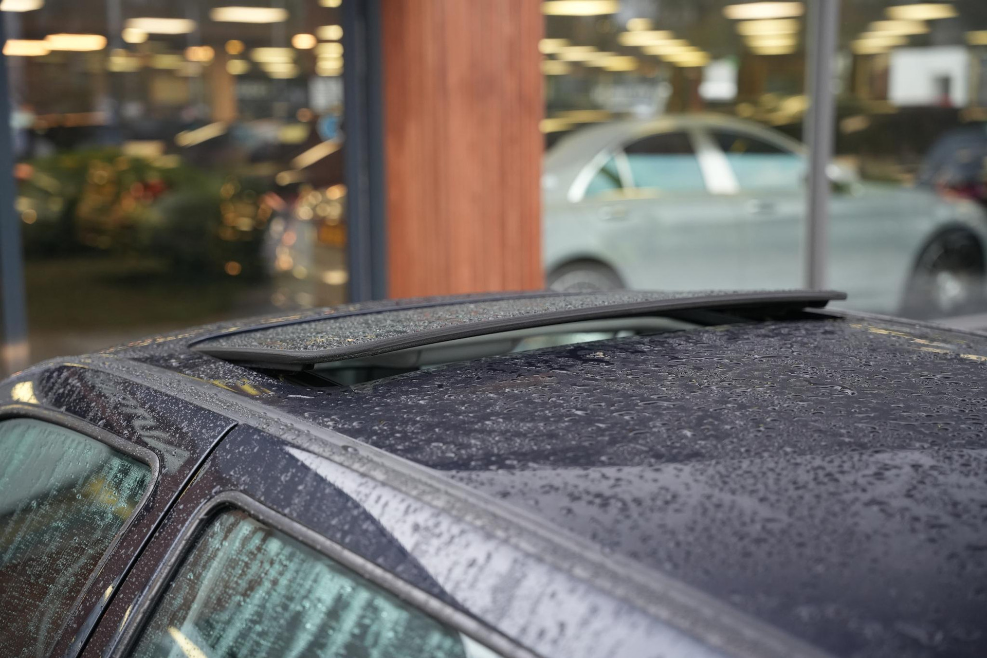 Volkswagen Golf 2.8 VR6 1997 Moonlightblue pareleffect 43