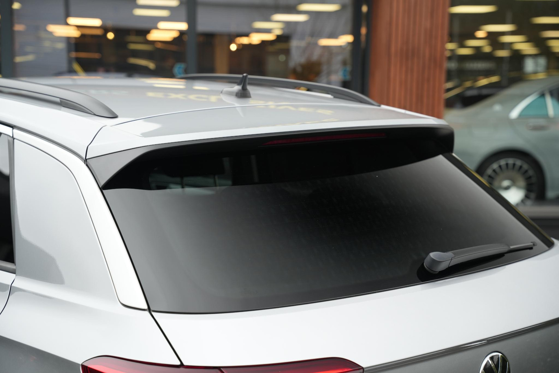 Volkswagen T-Roc 1.0 TSI Life 2023 Pyrit silver 13