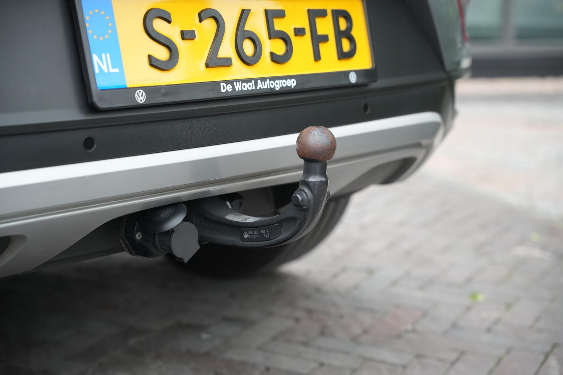 Volkswagen T-Roc 1.0 TSI Life 2023 Pyrit silver 14