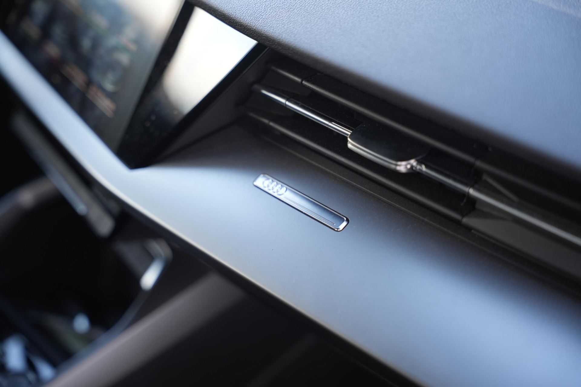 Audi A3 Sportback 35 TFSI Business edition 2020 Navarrablauw metallic 10