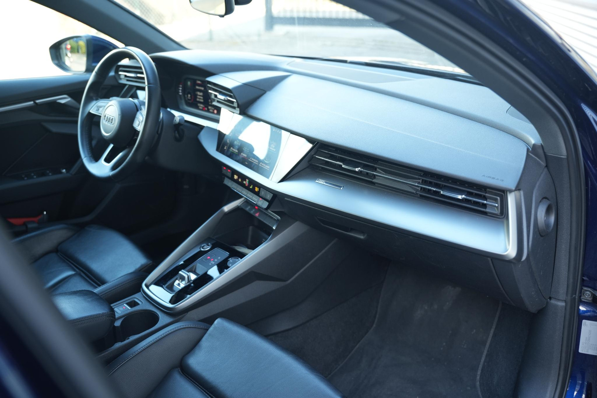 Audi A3 Sportback 35 TFSI Business edition 2020 Navarrablauw metallic 6