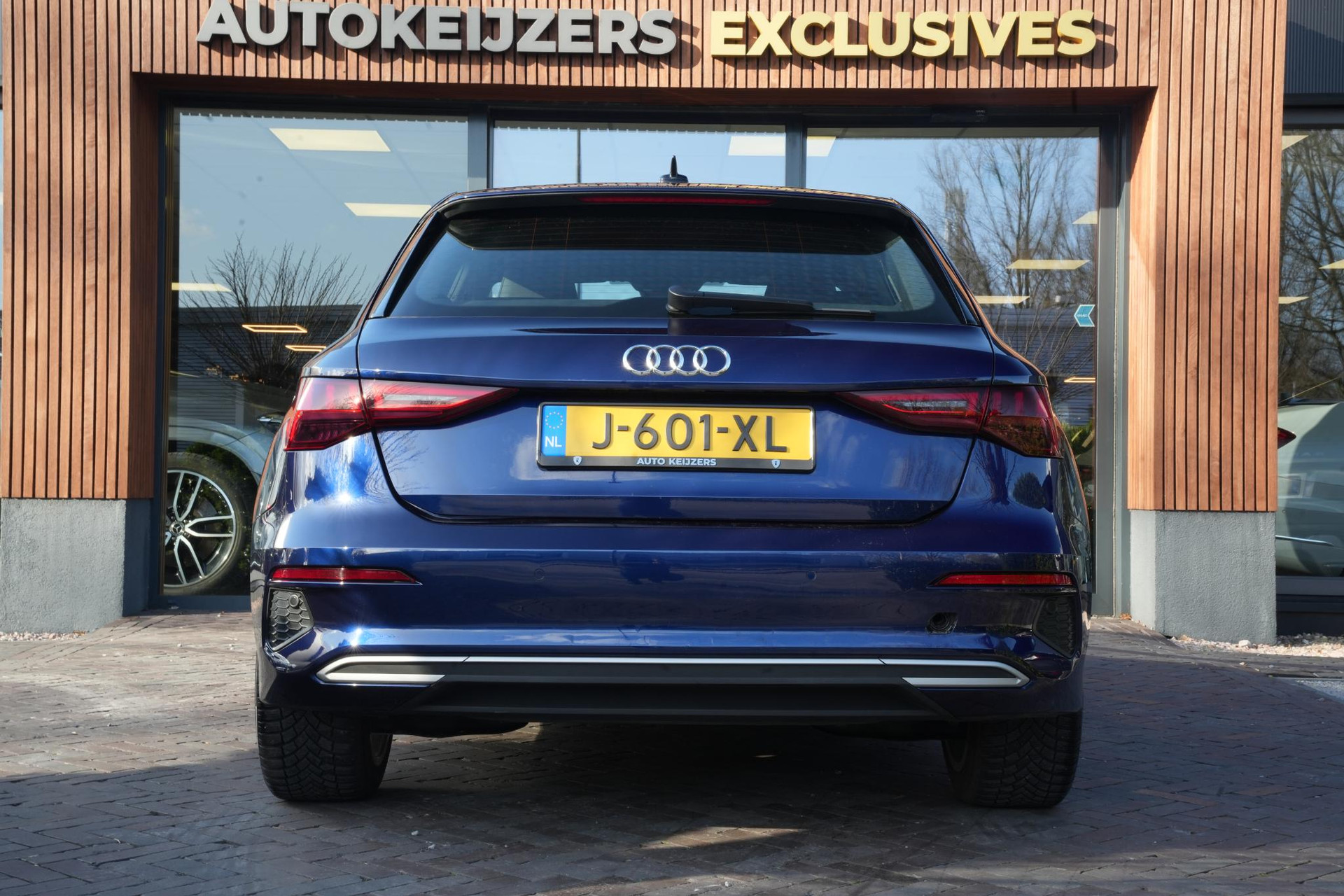 Audi A3 Sportback 35 TFSI Business edition 2020 Navarrablauw metallic 7