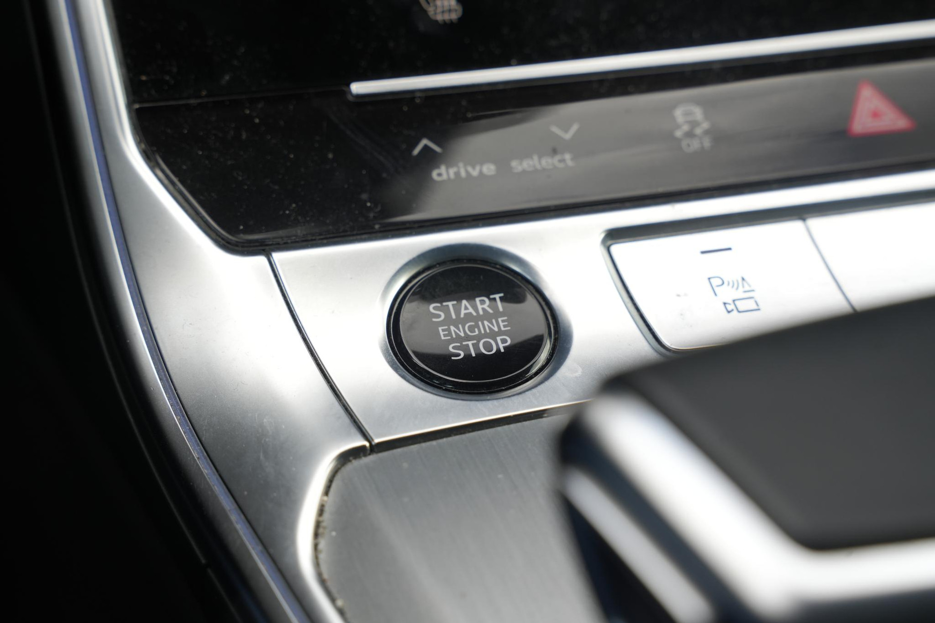 Audi A6 Avant 40 TFSI S edition 2022 Daytonagrijs pareleffect 27