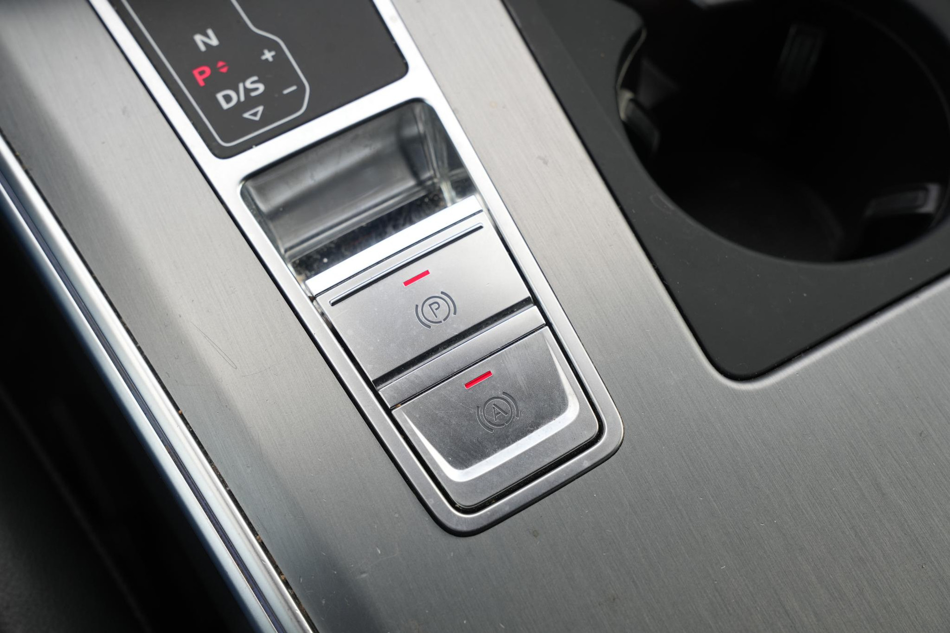 Audi A6 Avant 40 TFSI S edition 2022 Daytonagrijs pareleffect 30