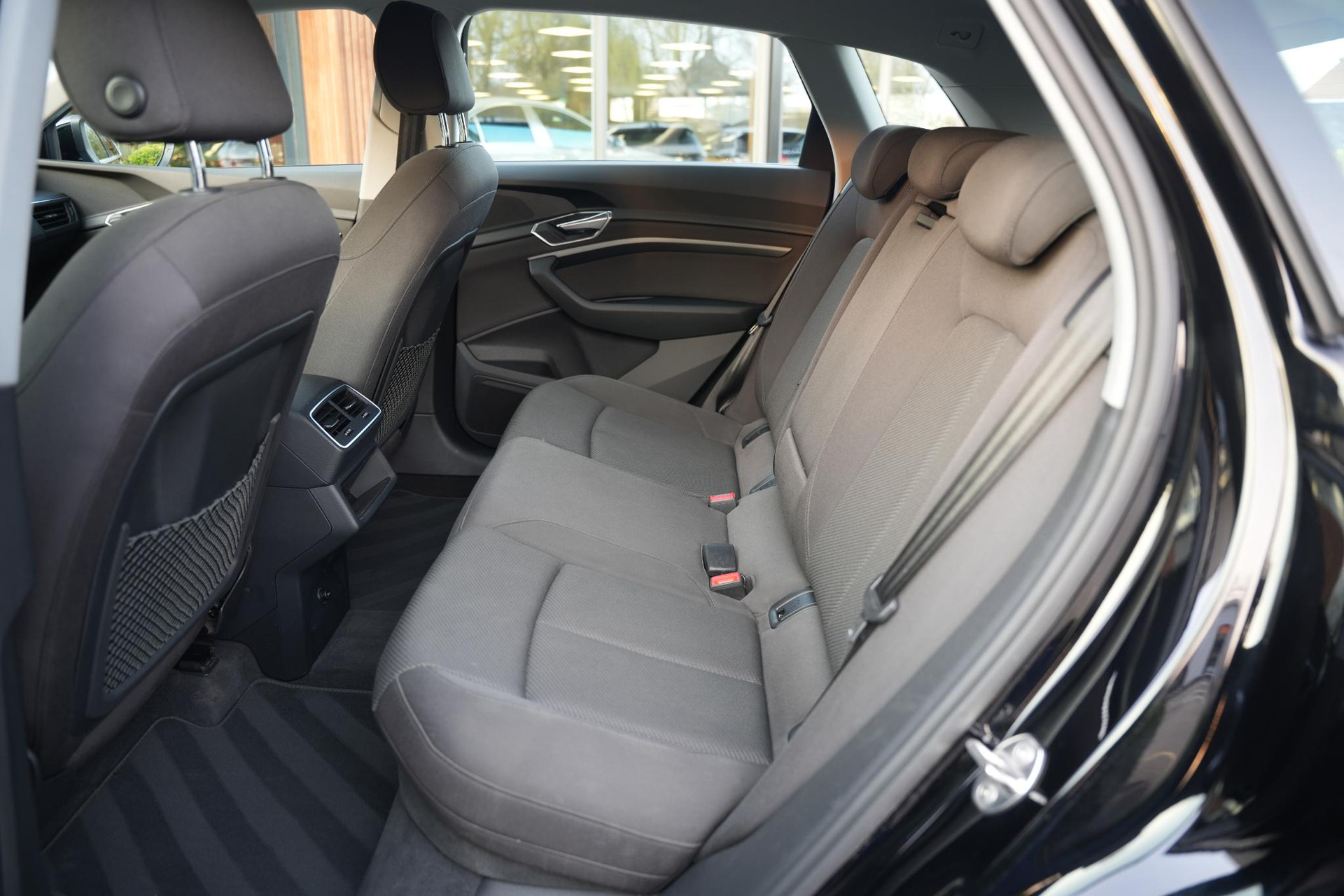 Audi e-tron 55 quattro edition 95 kWh 2020 Briljantzwart 14