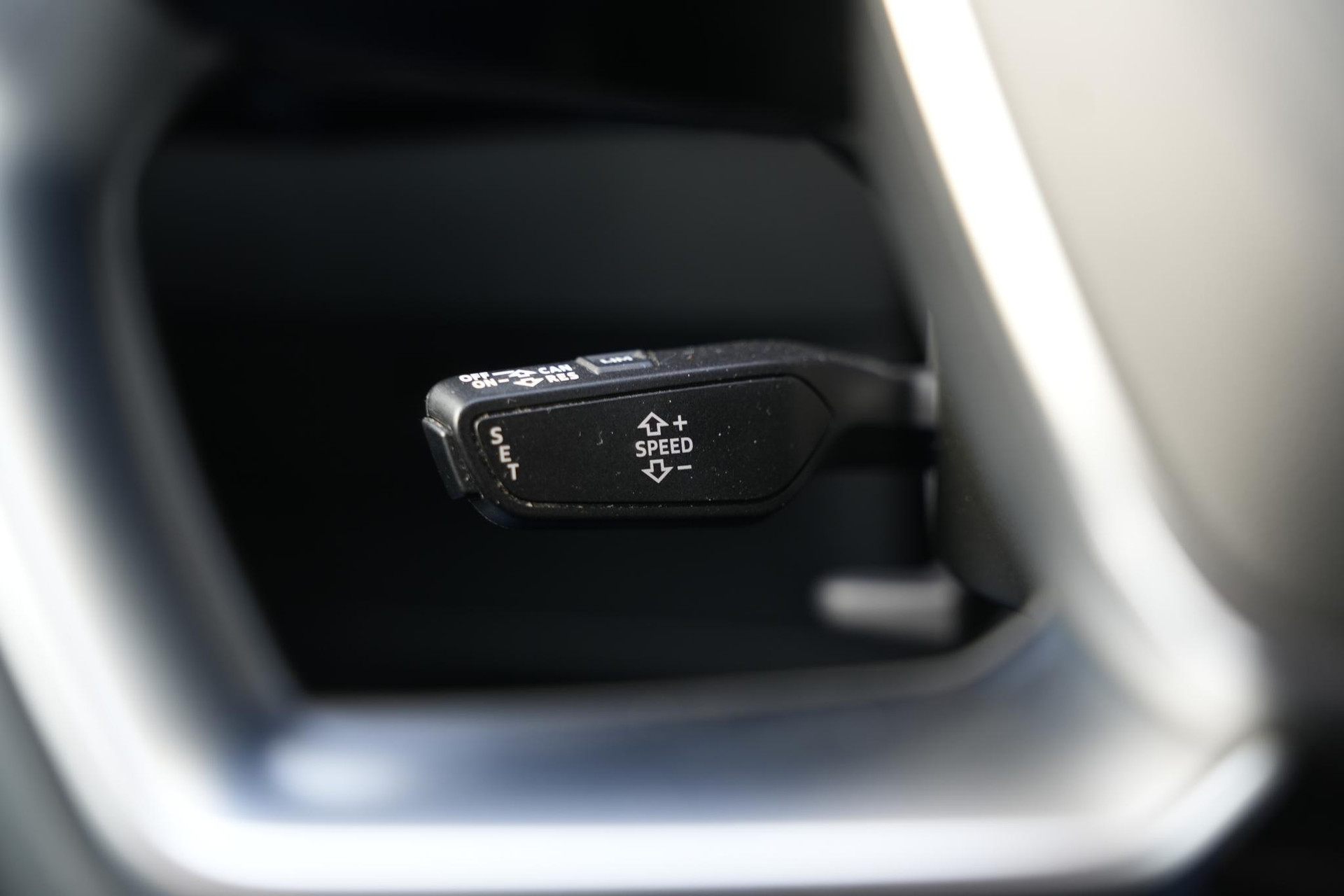 Audi e-tron 55 quattro edition 95 kWh 2020 Briljantzwart 22