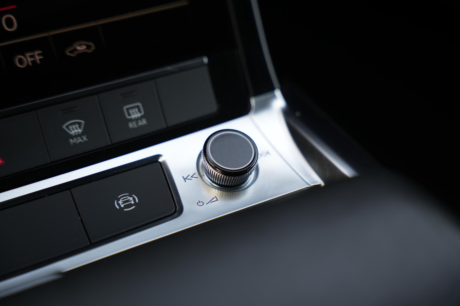 Audi e-tron 55 quattro edition 95 kWh 2020 Briljantzwart 31